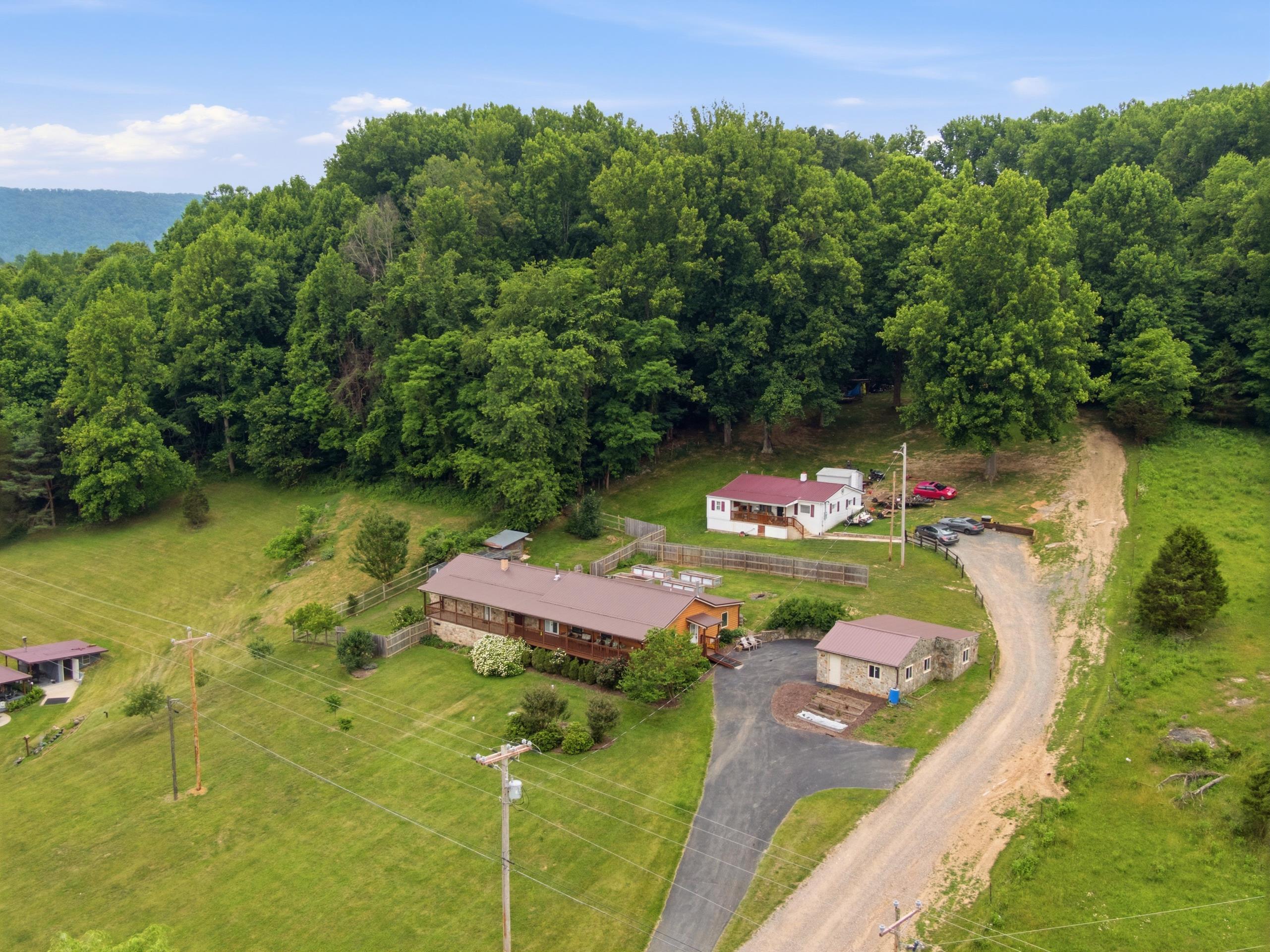 116 Blackhaw Lane Pembroke VA 24136