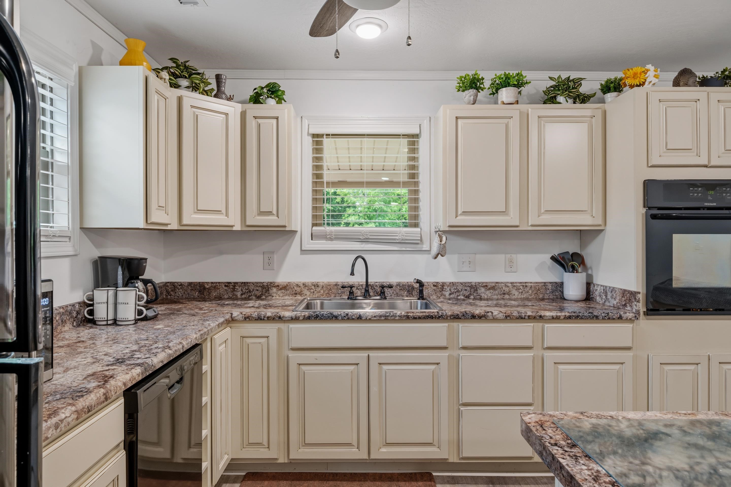 116 Blackhaw Lane Pembroke VA 24136