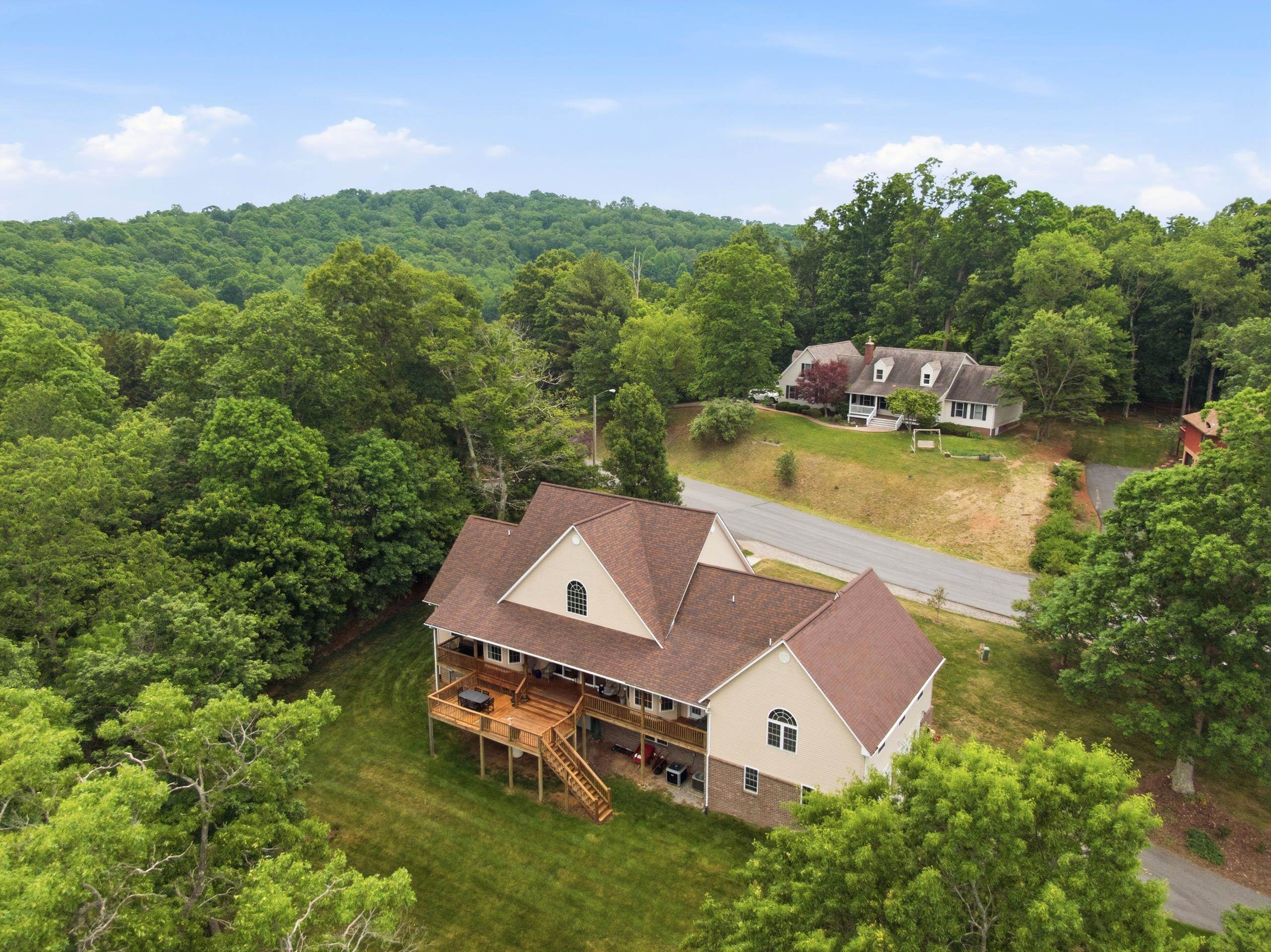 101 Darden Drive Pearisburg VA 24134