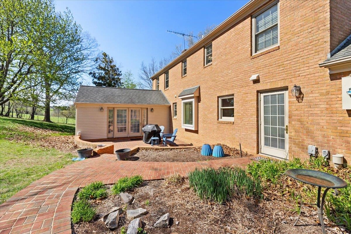 1192 Round Meadow Drive Christiansburg VA 24073