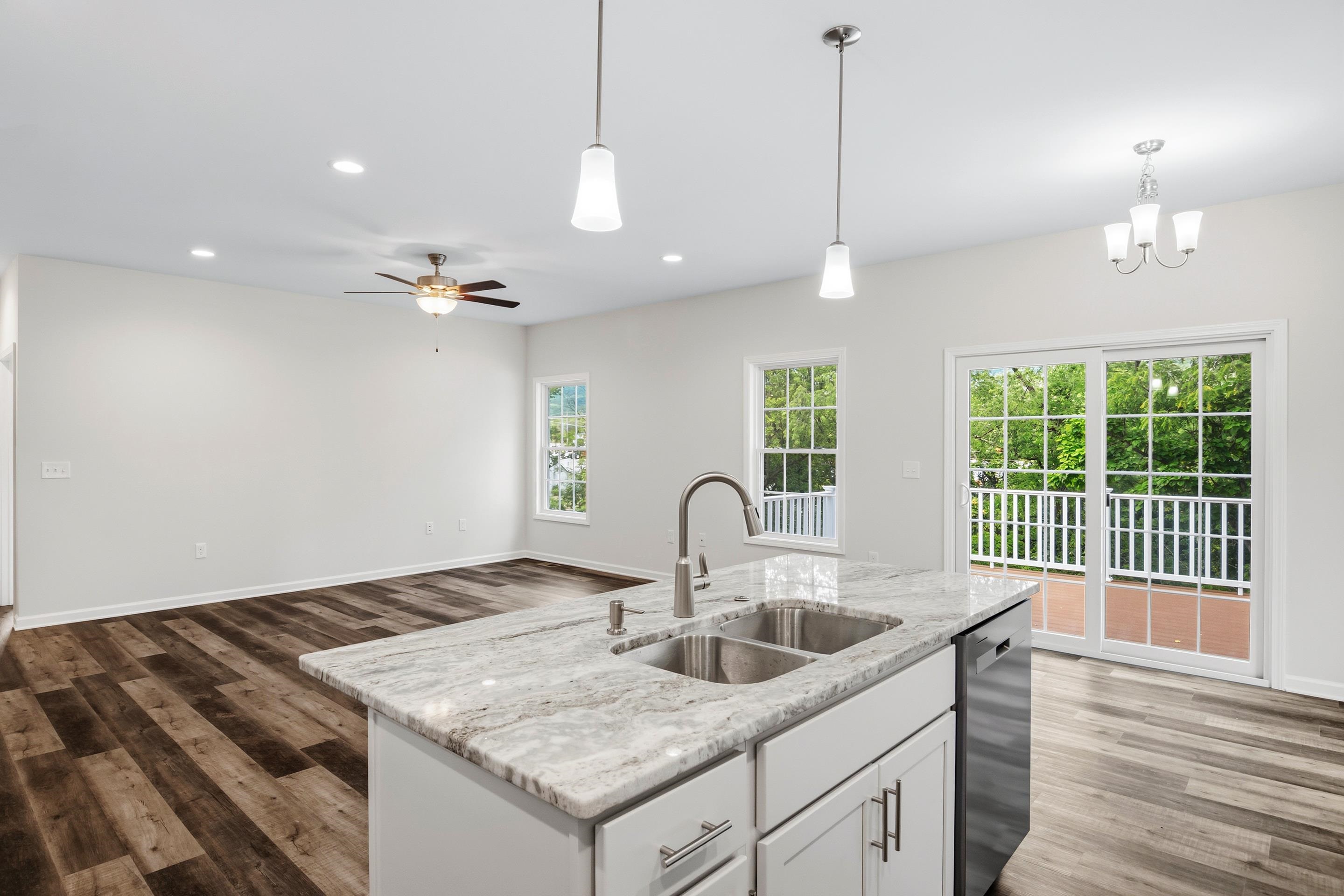 5594 Old Grove Lane Salem VA 24153