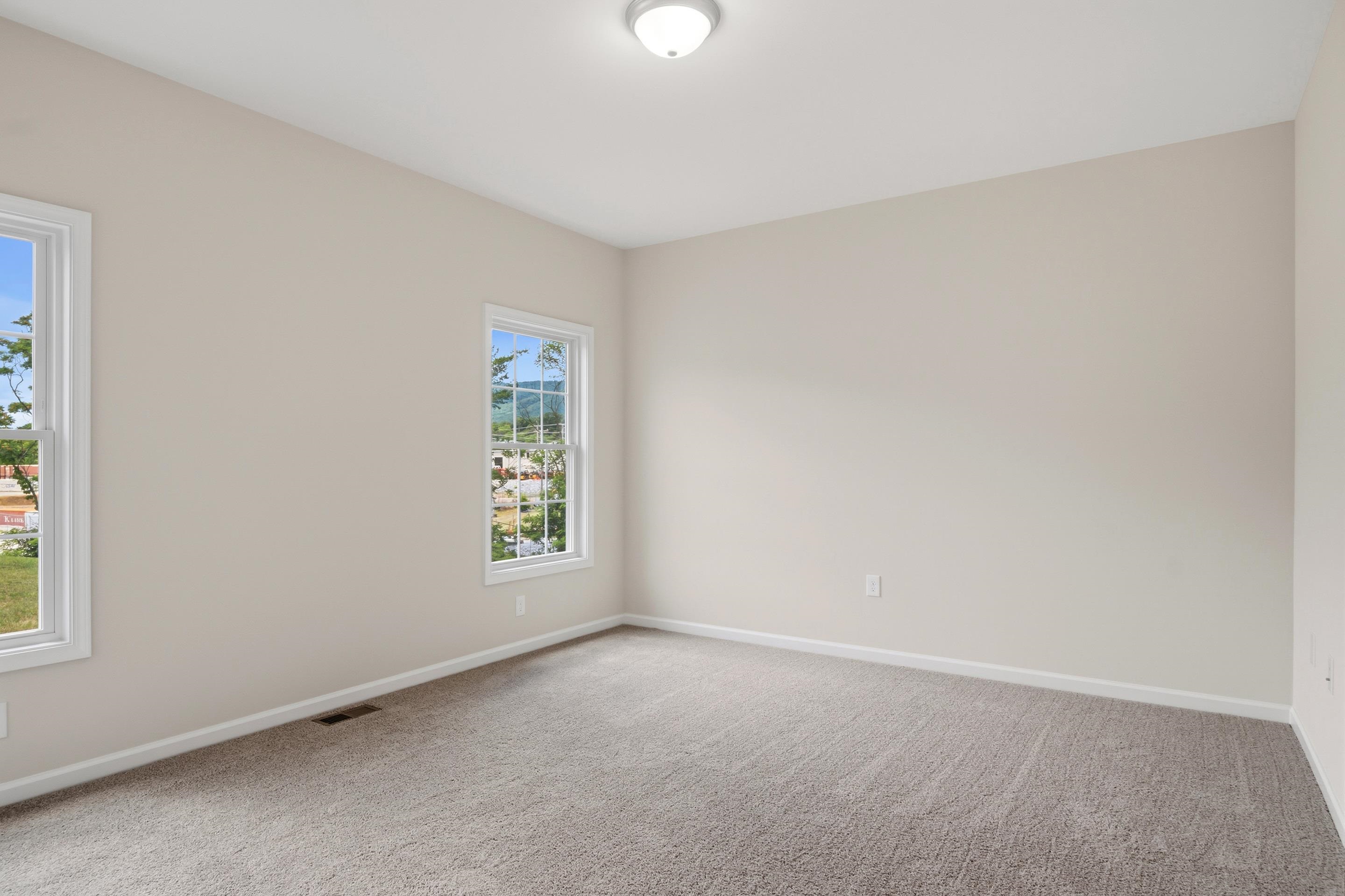 5594 Old Grove Lane Salem VA 24153