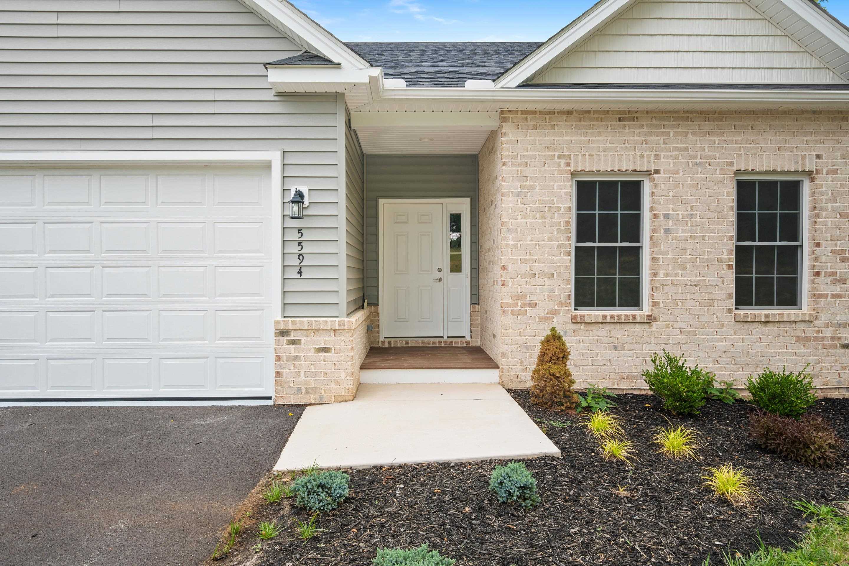 5594 Old Grove Lane Salem VA 24153