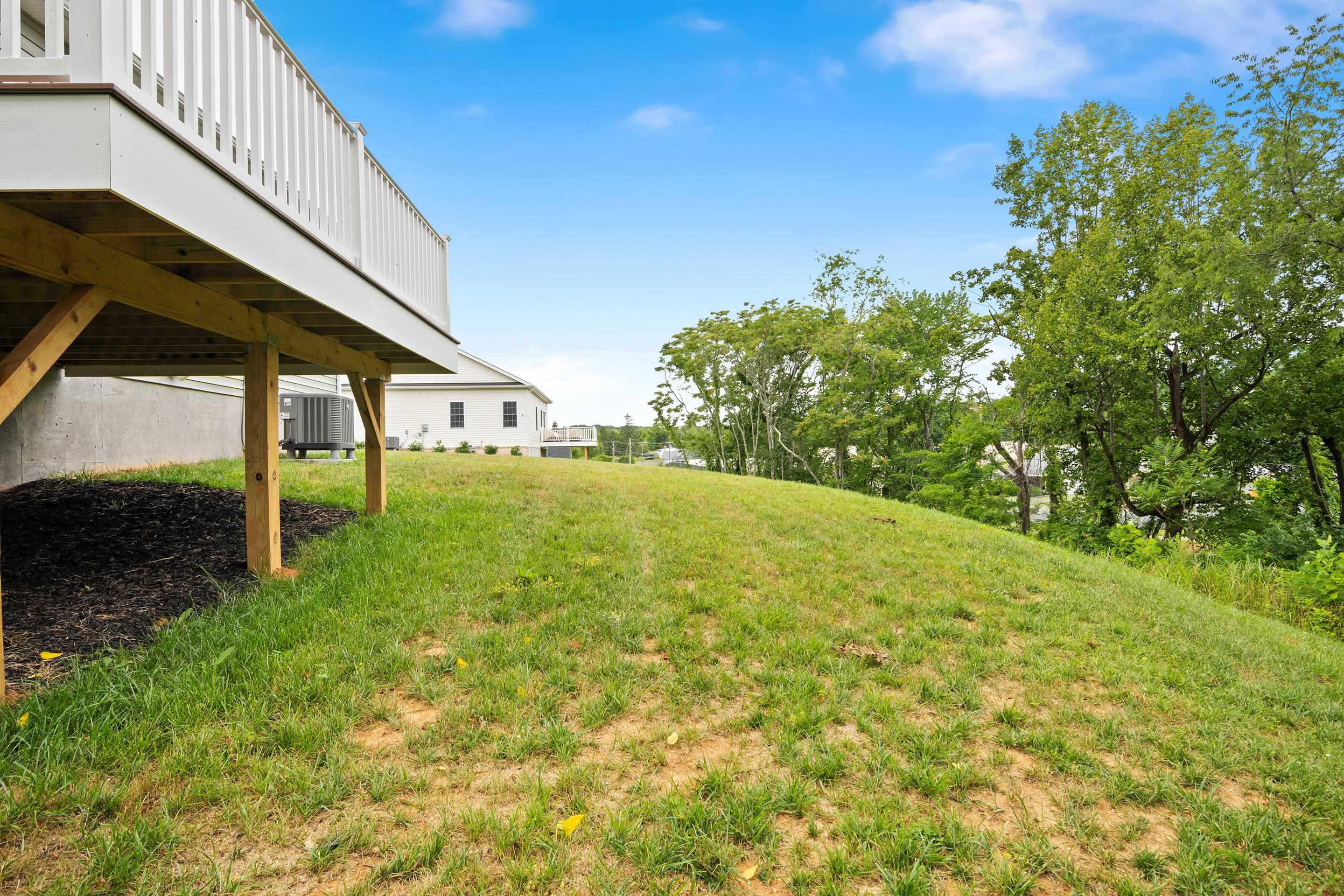 5594 Old Grove Lane Salem VA 24153
