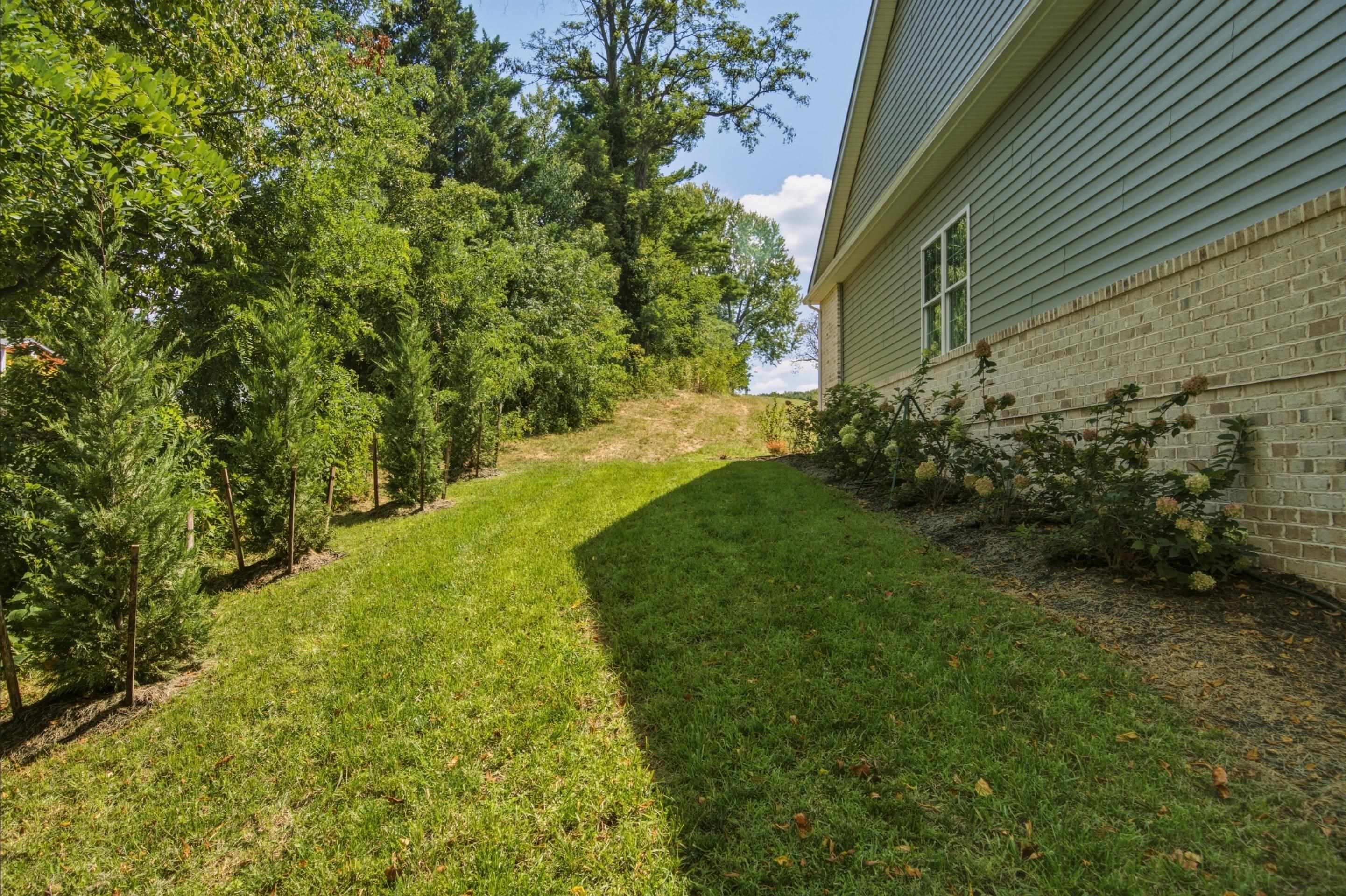 5594 Old Grove Lane Salem VA 24153