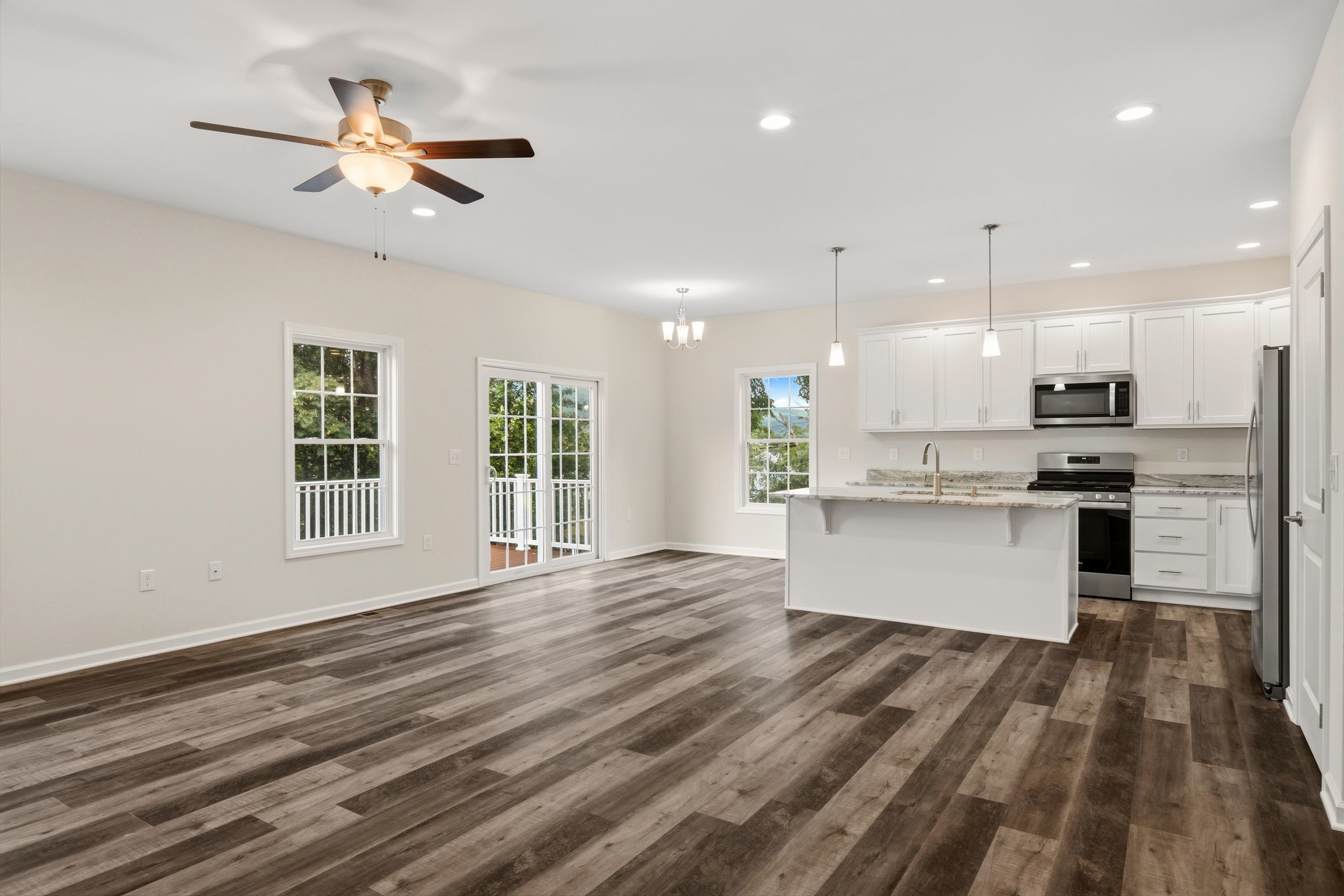 5594 Old Grove Lane Salem VA 24153