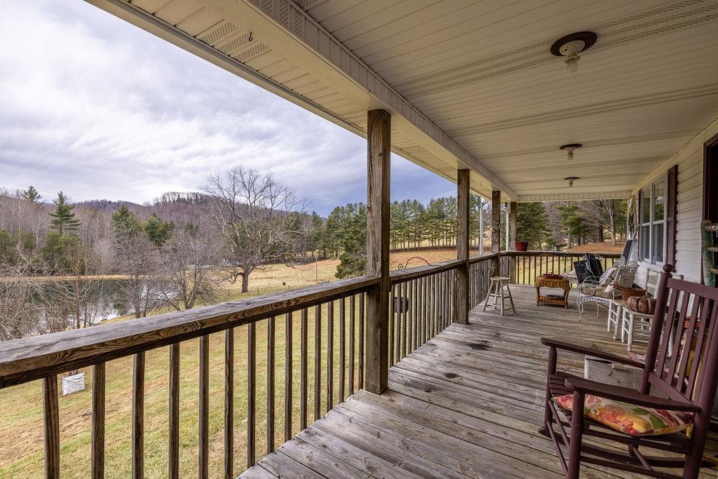 543 Cox Store Road Floyd VA 24091