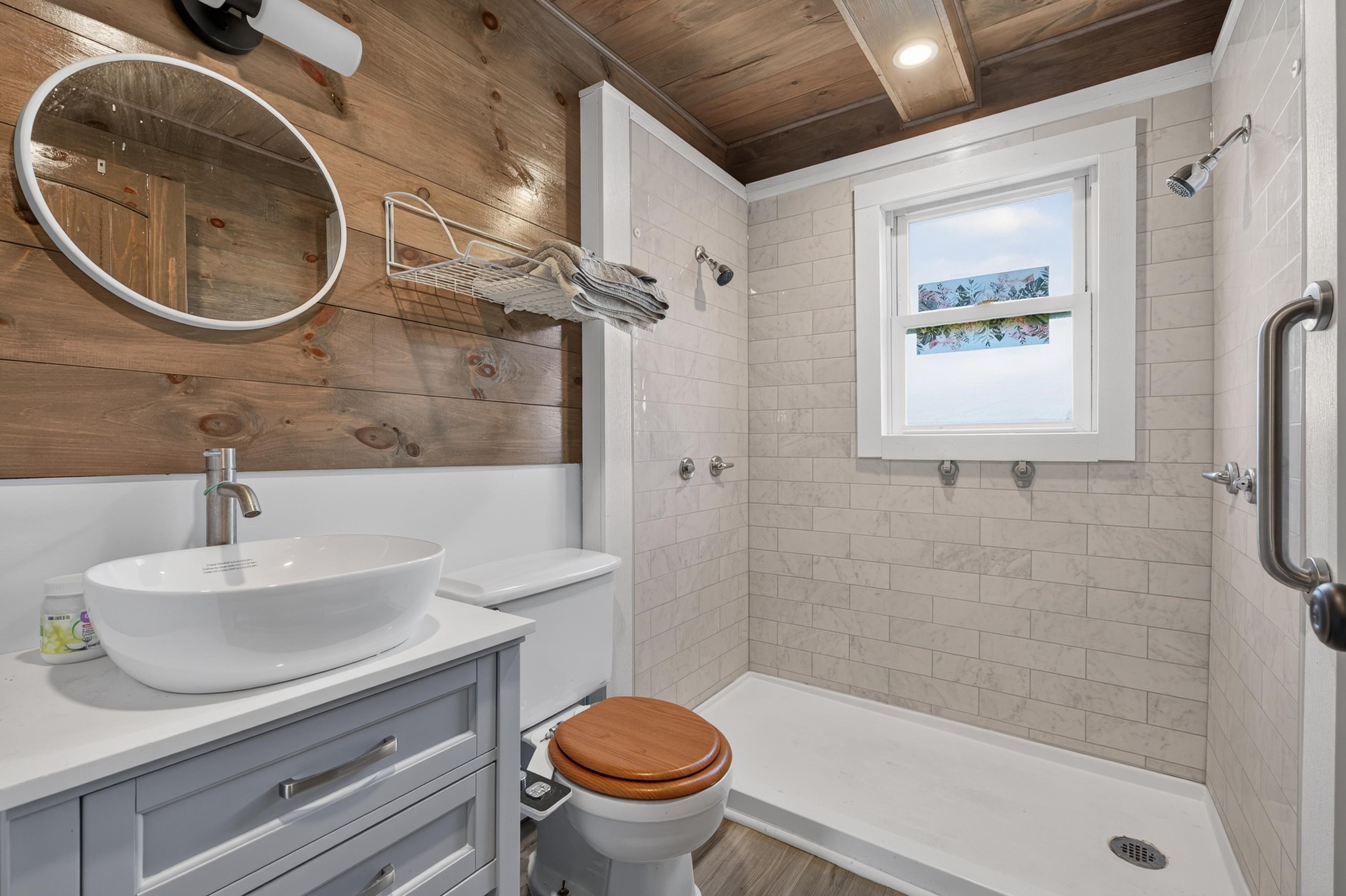8557 Spring Valley Road Fries VA 24330