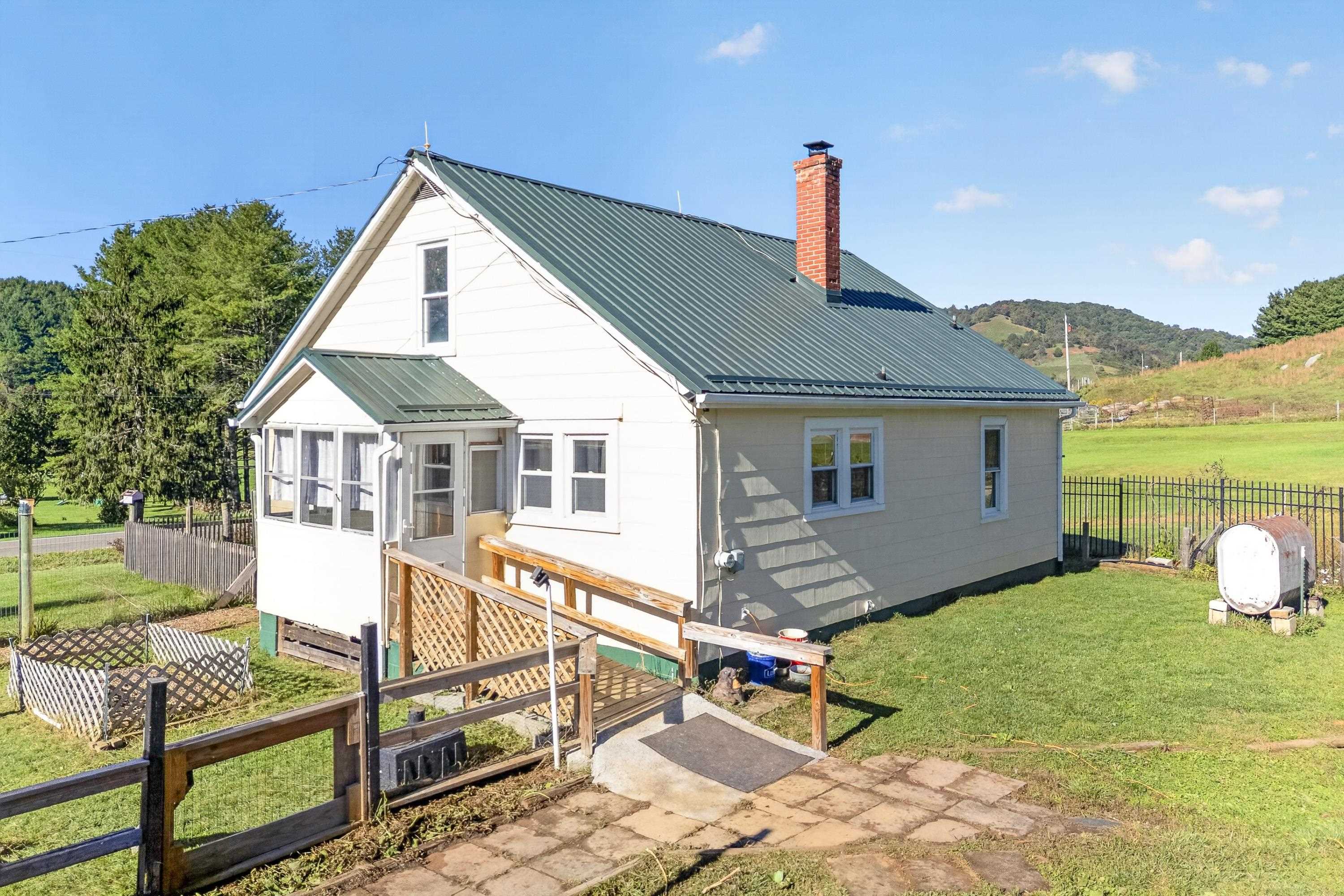 8557 Spring Valley Road Fries VA 24330