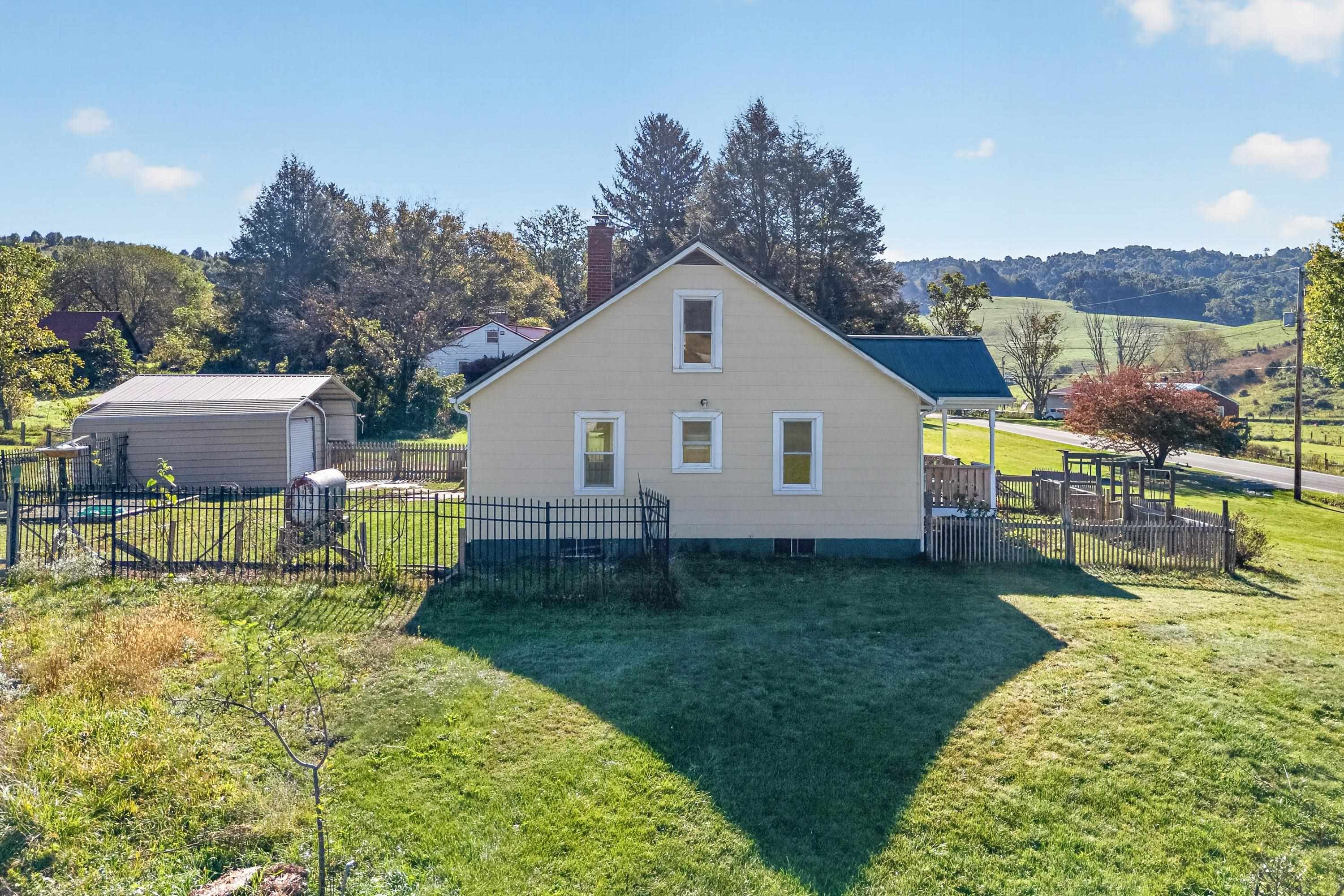 8557 Spring Valley Road Fries VA 24330