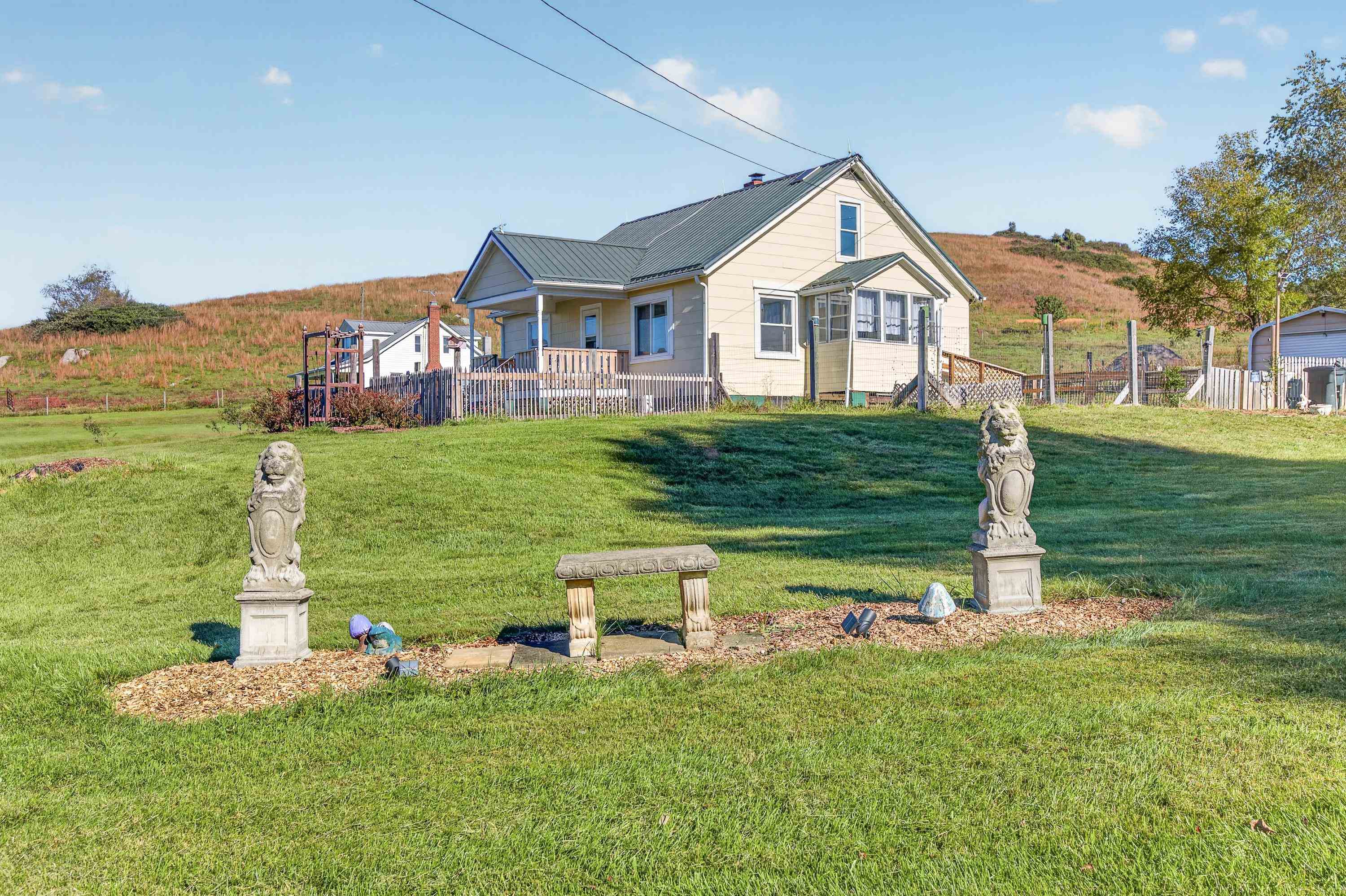 8557 Spring Valley Road Fries VA 24330