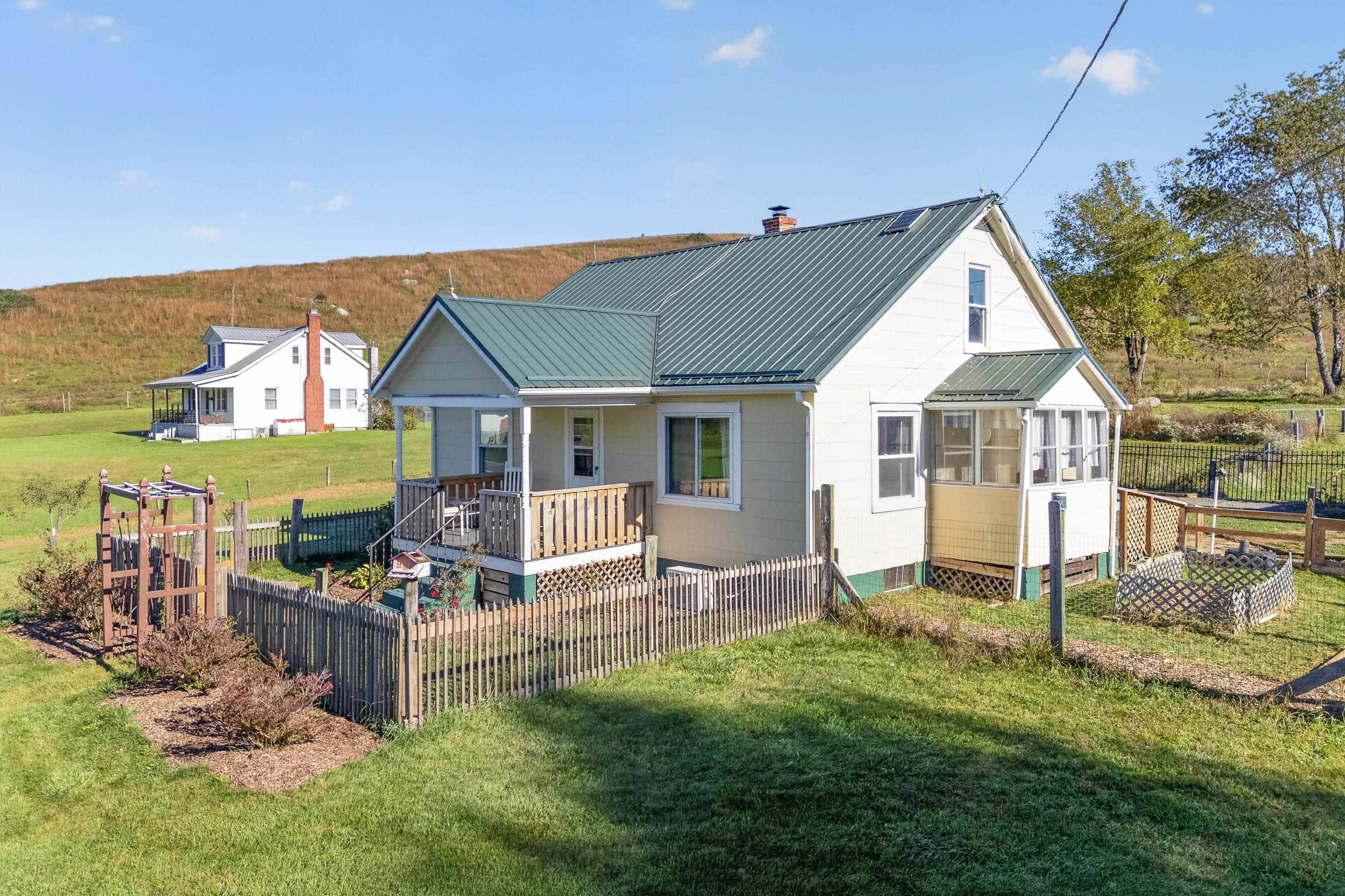 8557 Spring Valley Road Fries VA 24330