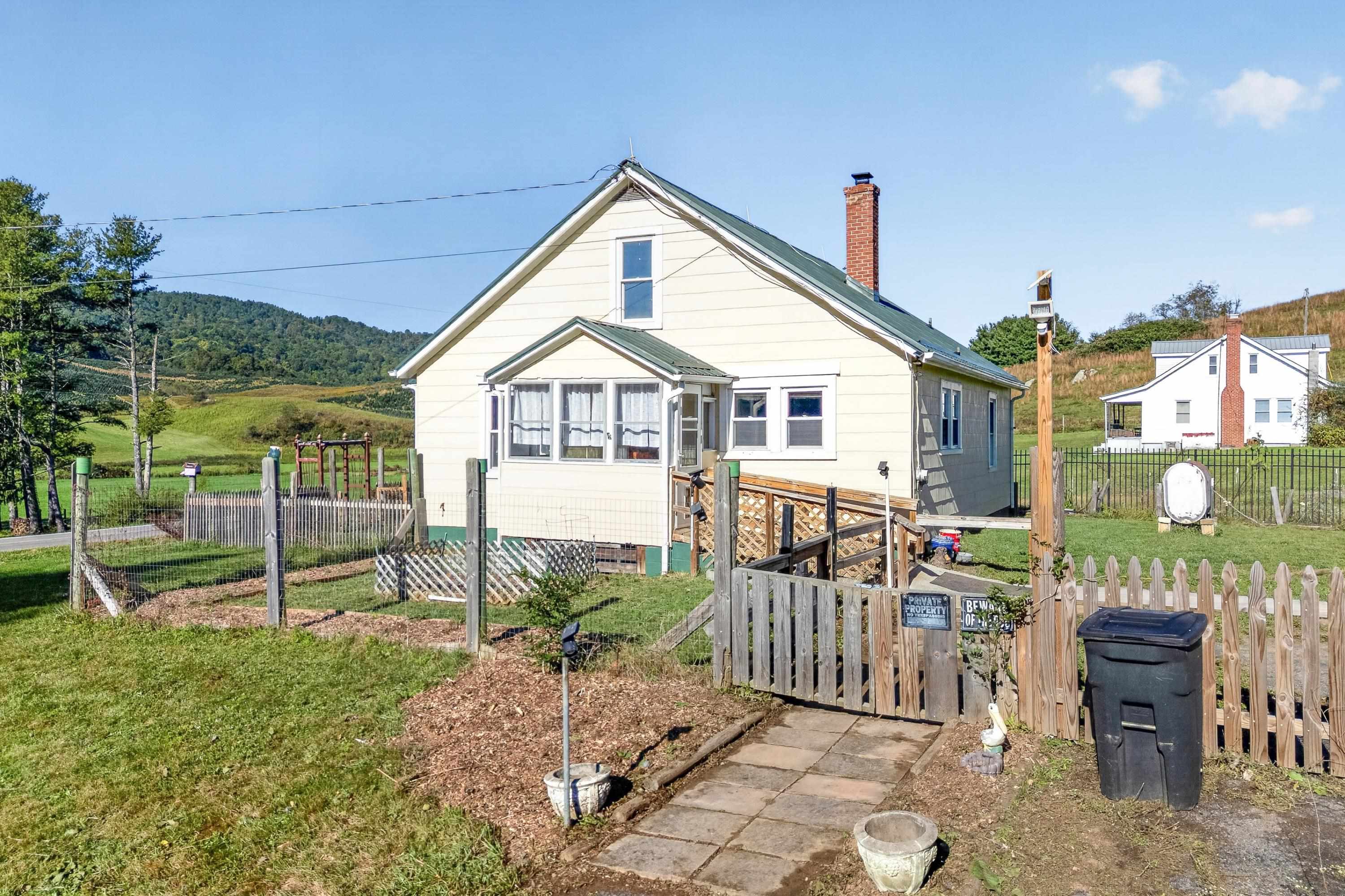 8557 Spring Valley Road Fries VA 24330