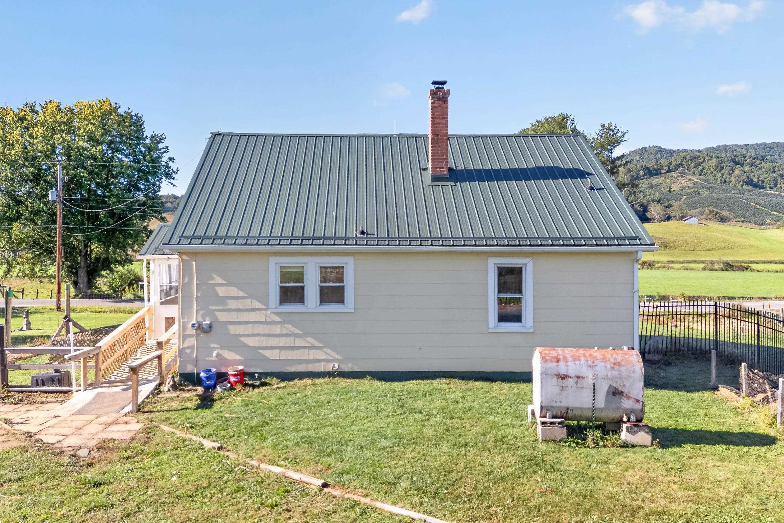 8557 Spring Valley Road Fries VA 24330