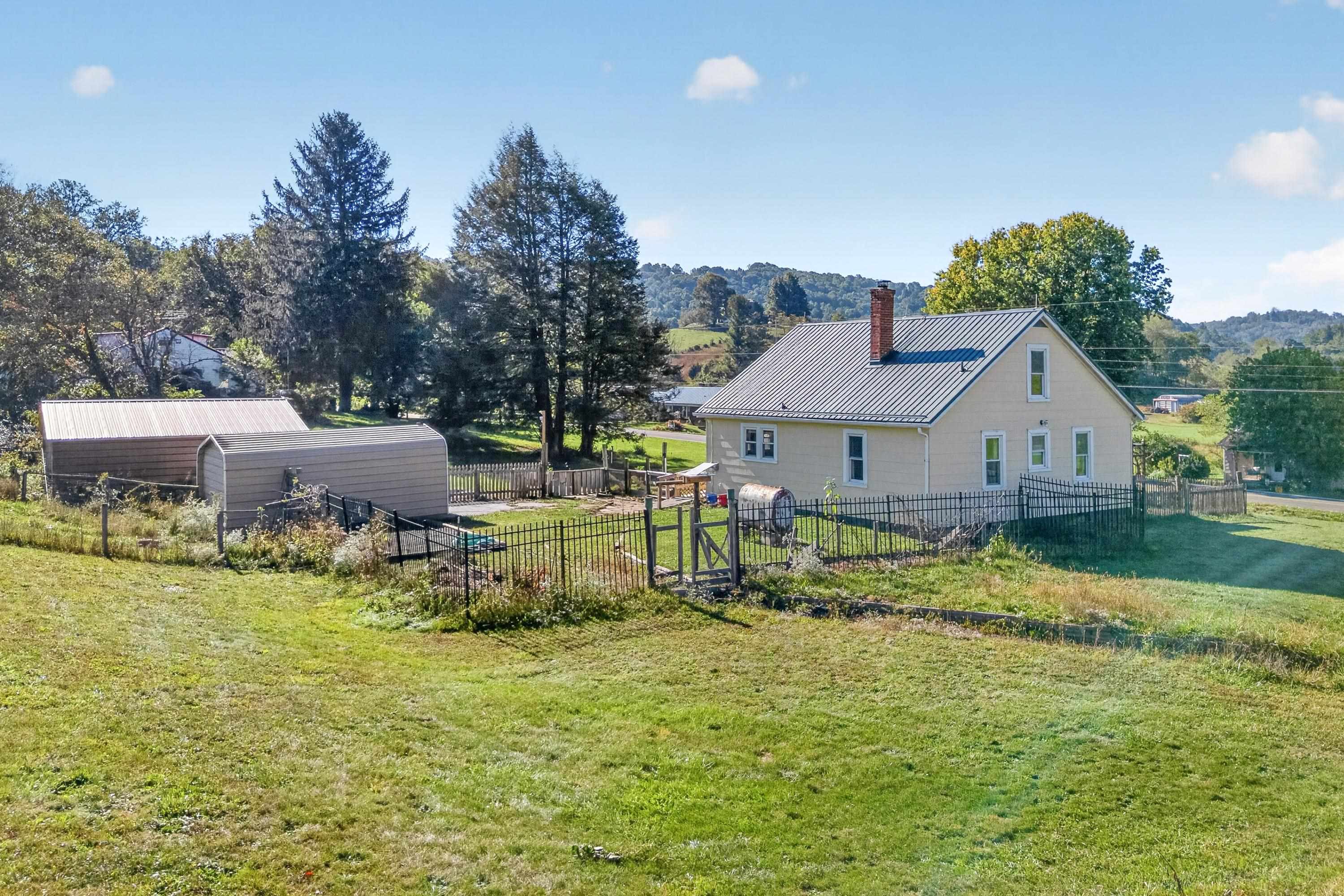 8557 Spring Valley Road Fries VA 24330