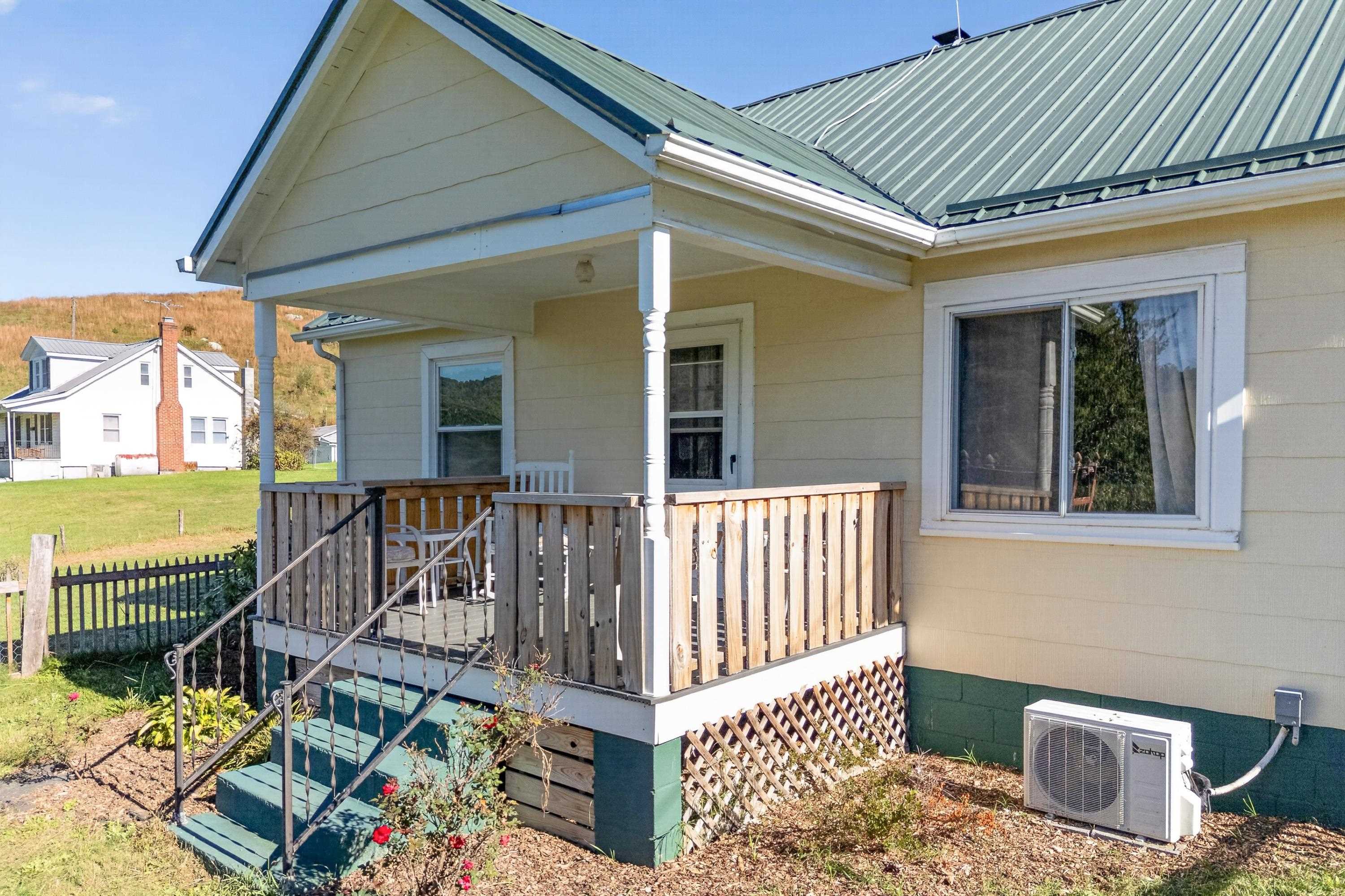 8557 Spring Valley Road Fries VA 24330