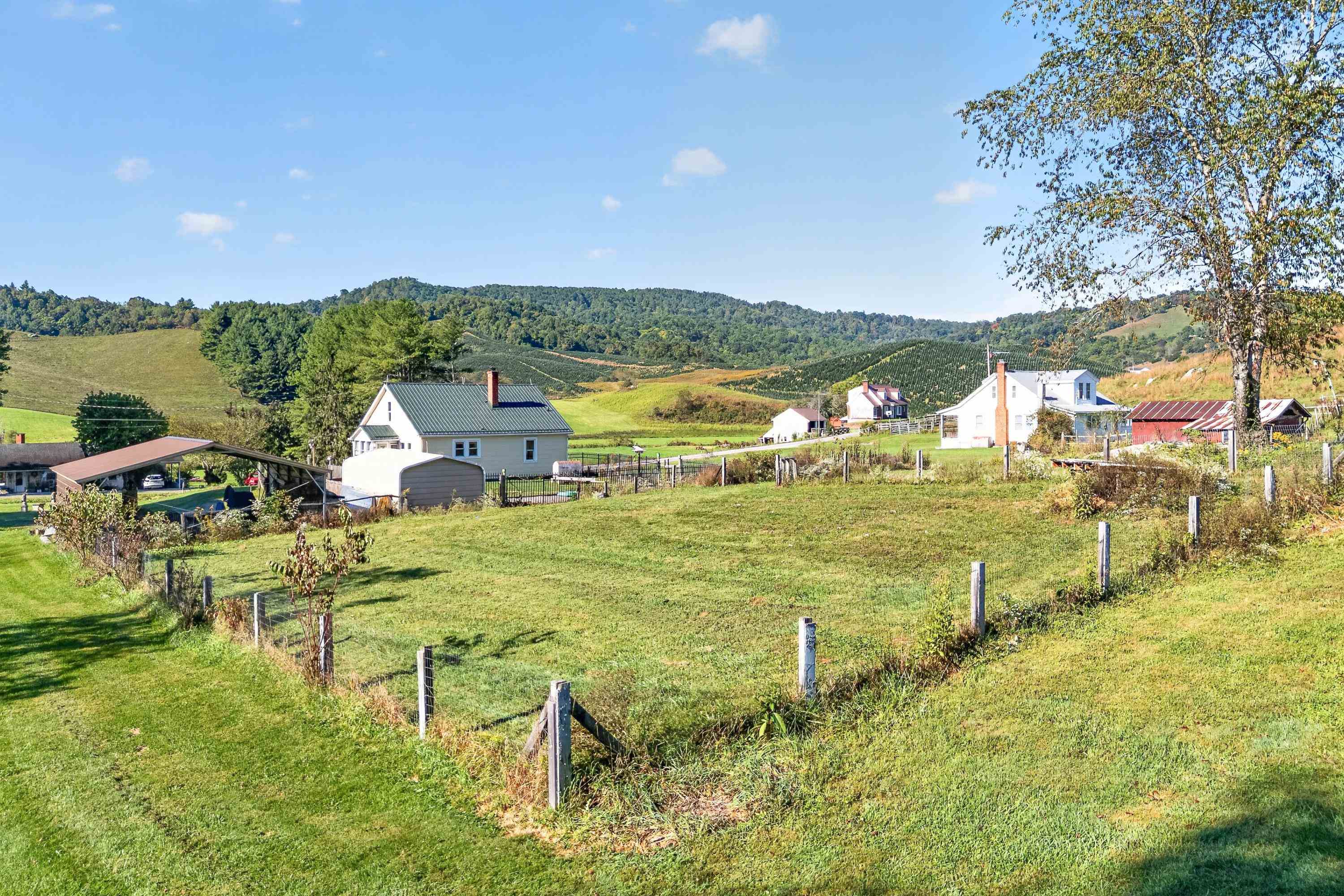 8557 Spring Valley Road Fries VA 24330