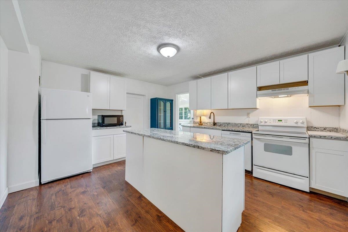1209 Bishop Road Blacksburg VA 24060