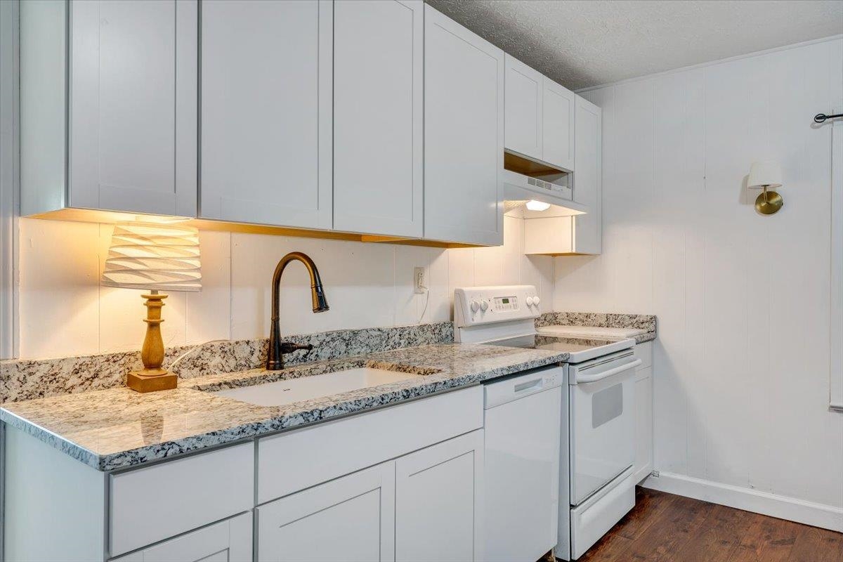 1209 Bishop Road Blacksburg VA 24060