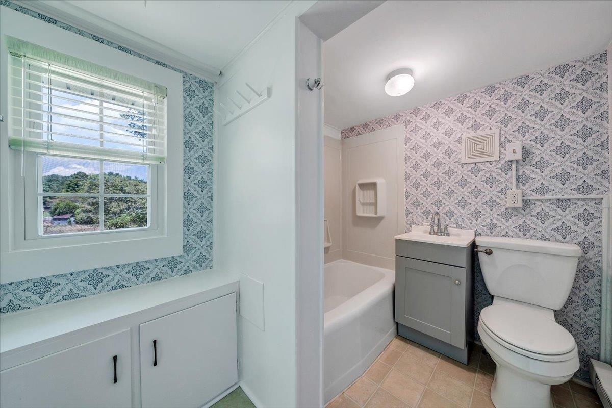 1209 Bishop Road Blacksburg VA 24060