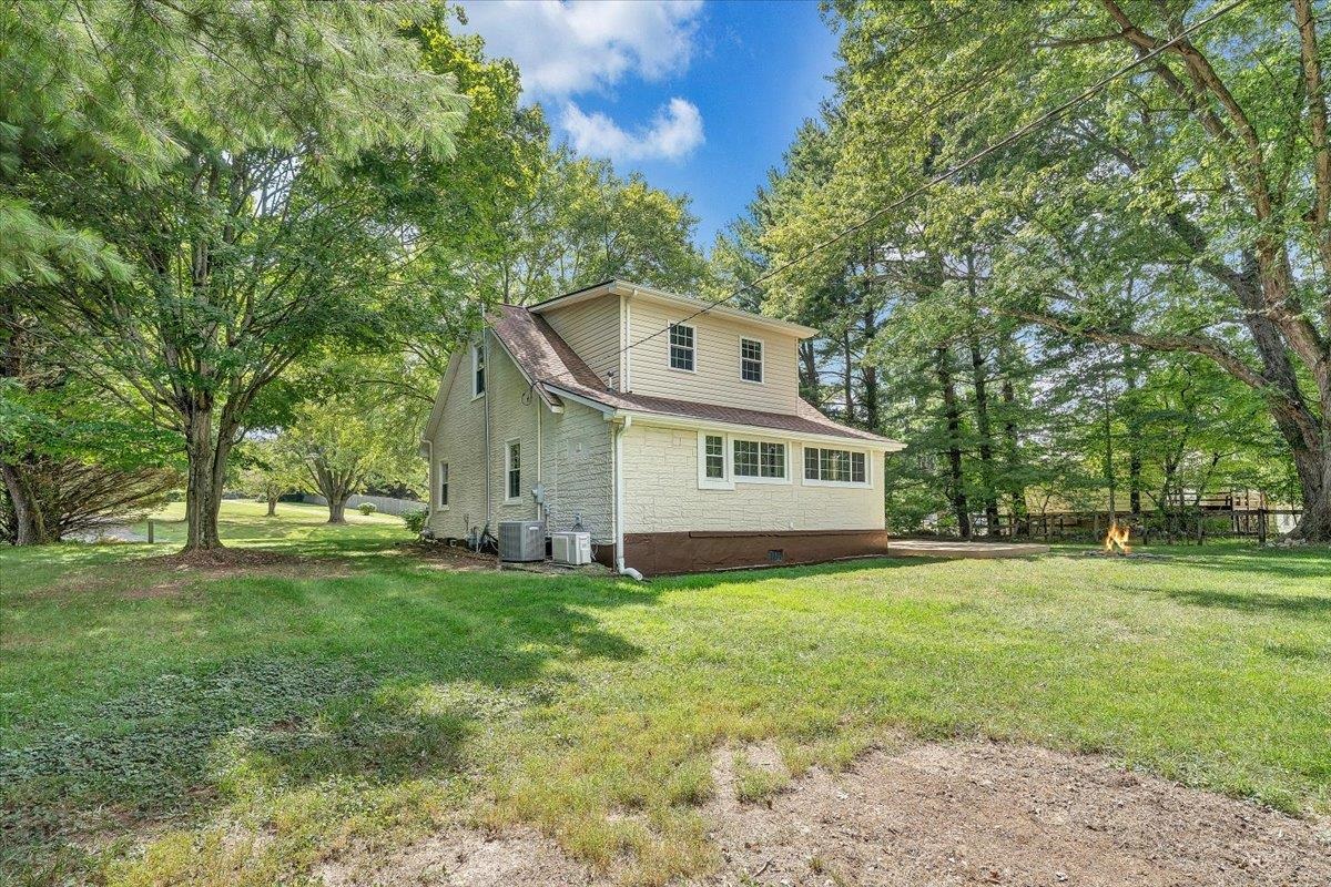 1209 Bishop Road Blacksburg VA 24060
