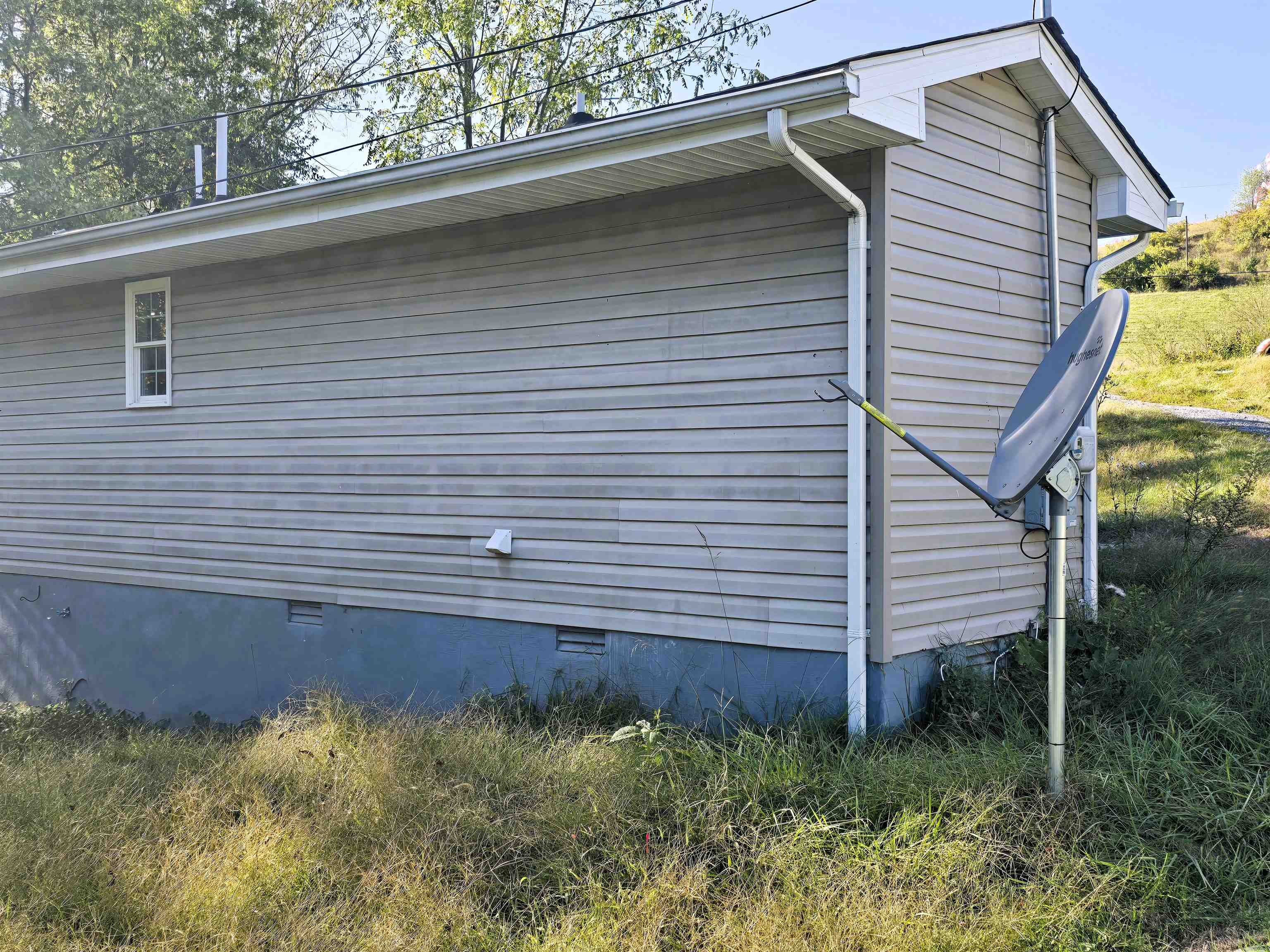 3012 Honaker Road Draper VA 24324