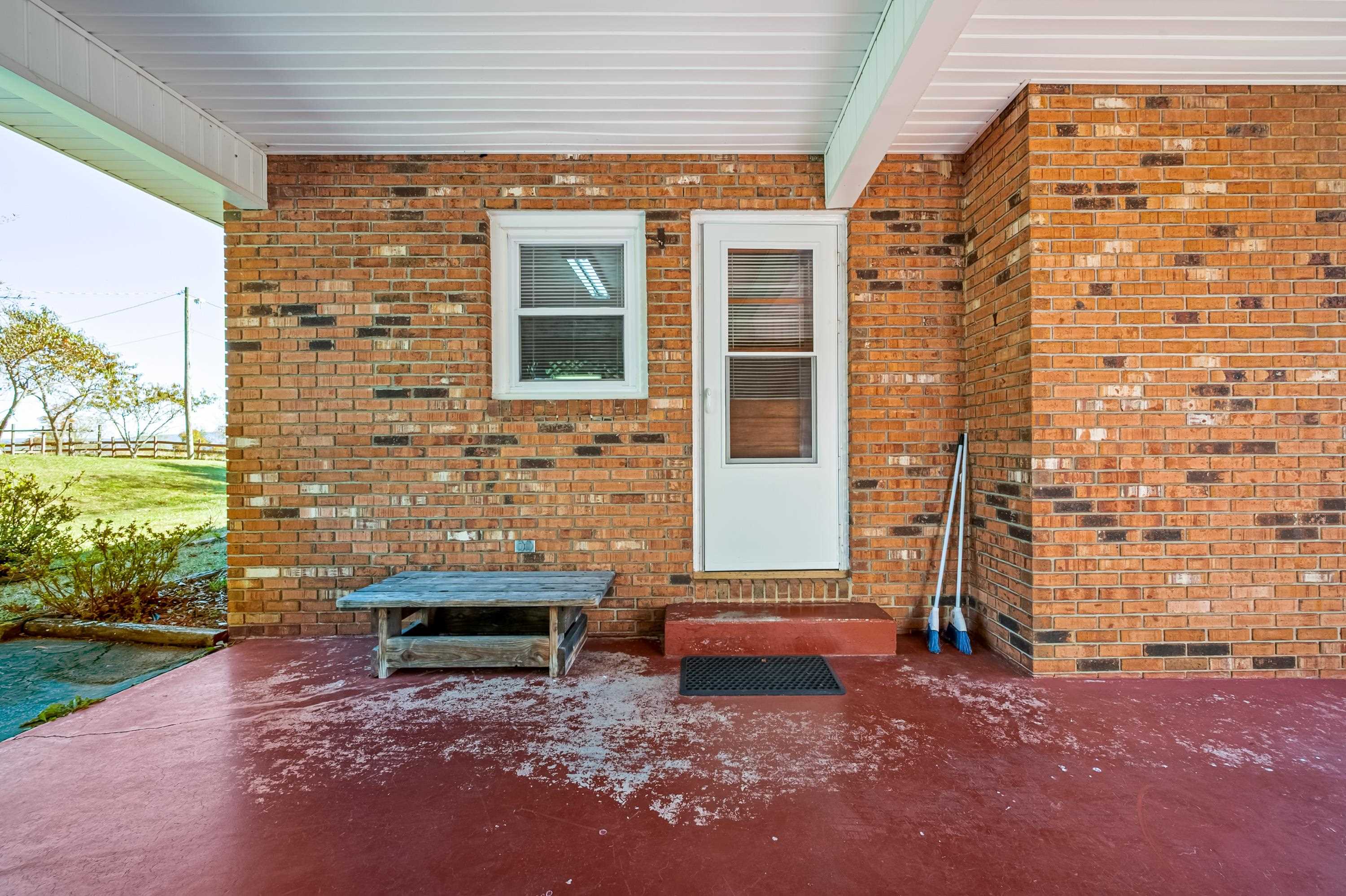 207 Broad Hollow Road Pearisburg VA 24134