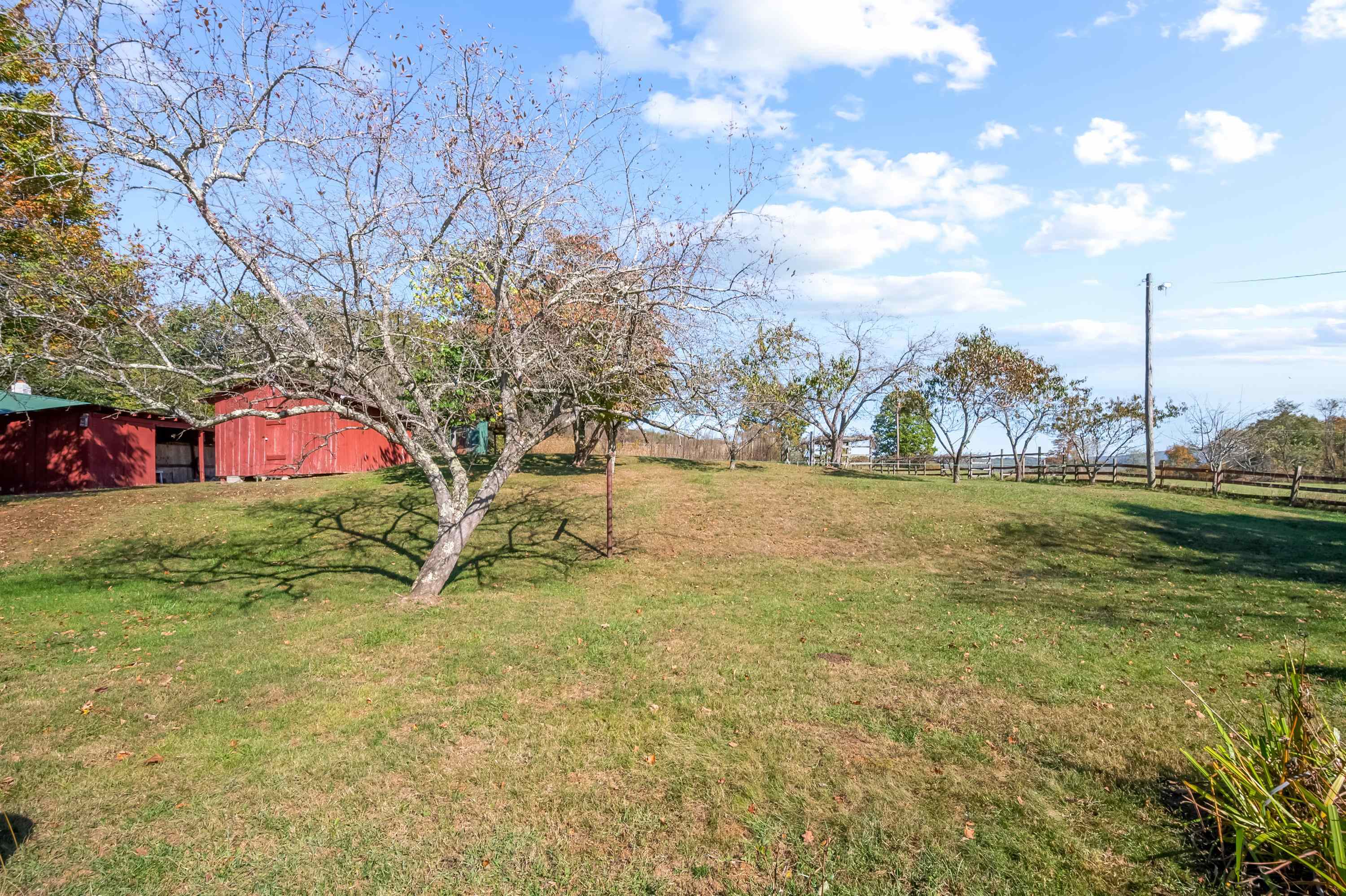 207 Broad Hollow Road Pearisburg VA 24134