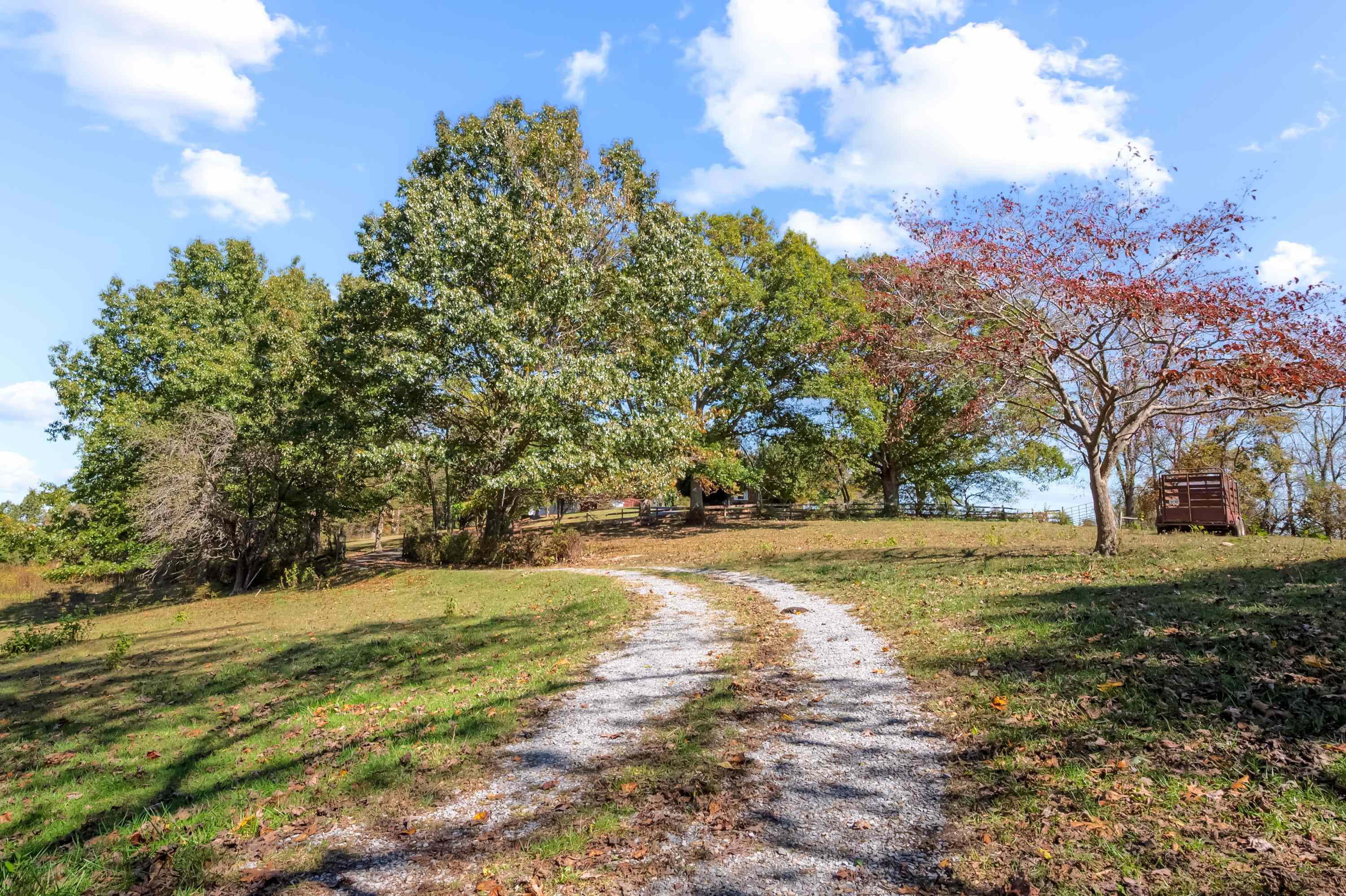 207 Broad Hollow Road Pearisburg VA 24134