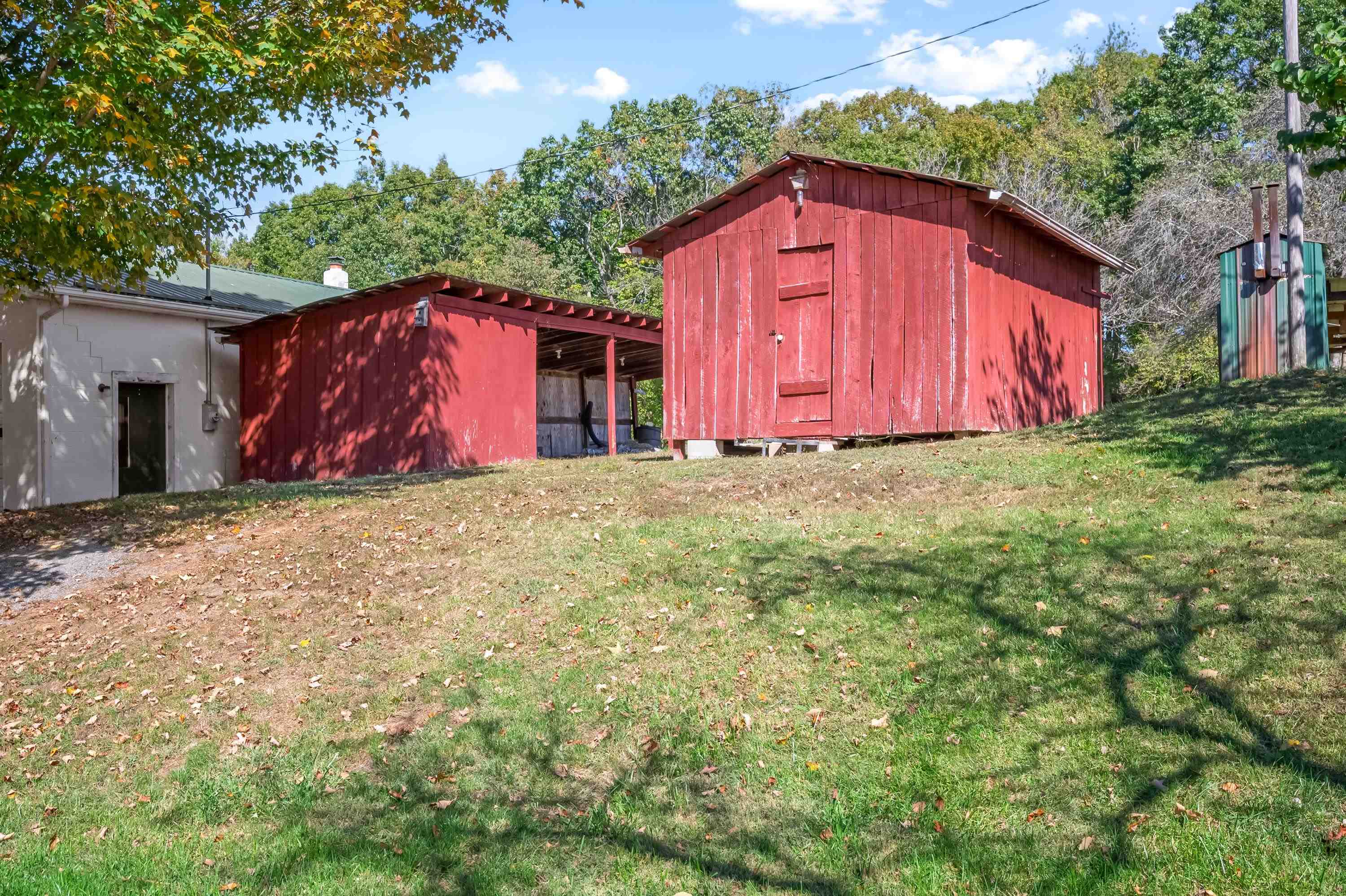 207 Broad Hollow Road Pearisburg VA 24134