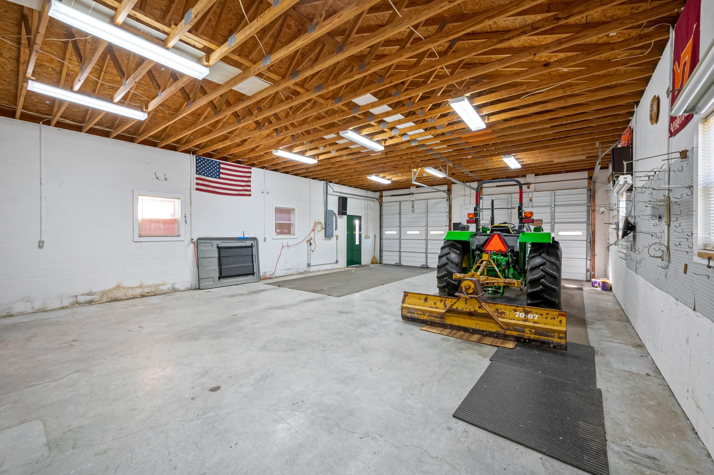 207 Broad Hollow Road Pearisburg VA 24134