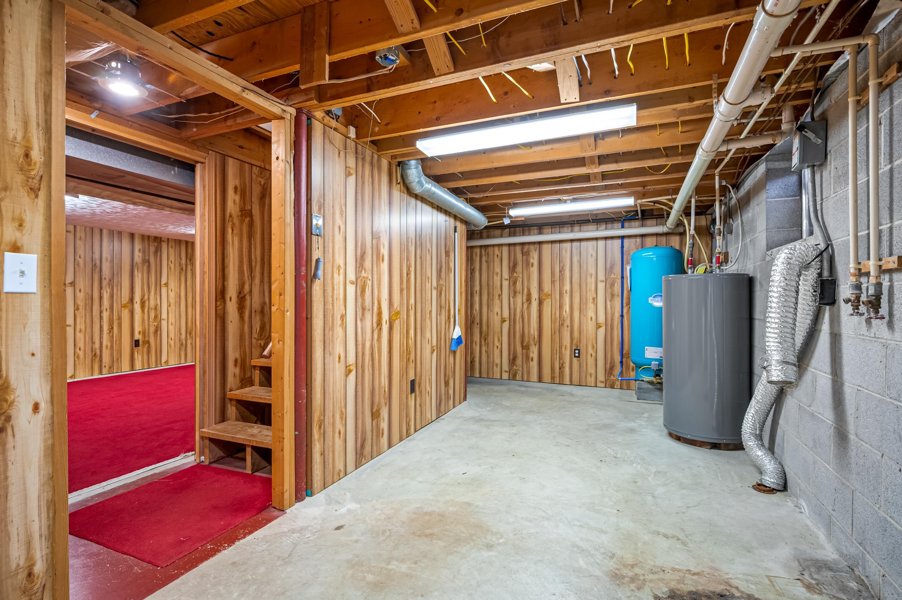 207 Broad Hollow Road Pearisburg VA 24134