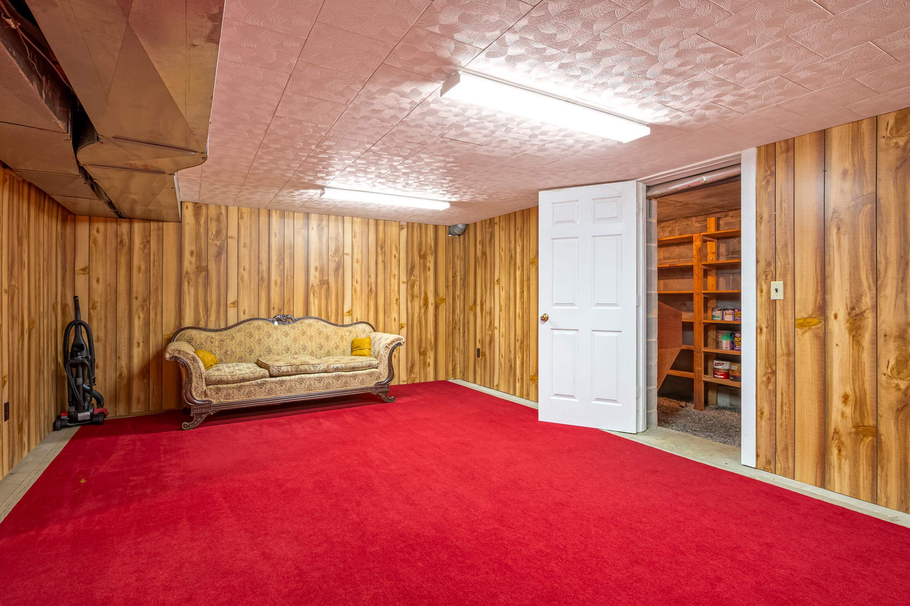 207 Broad Hollow Road Pearisburg VA 24134