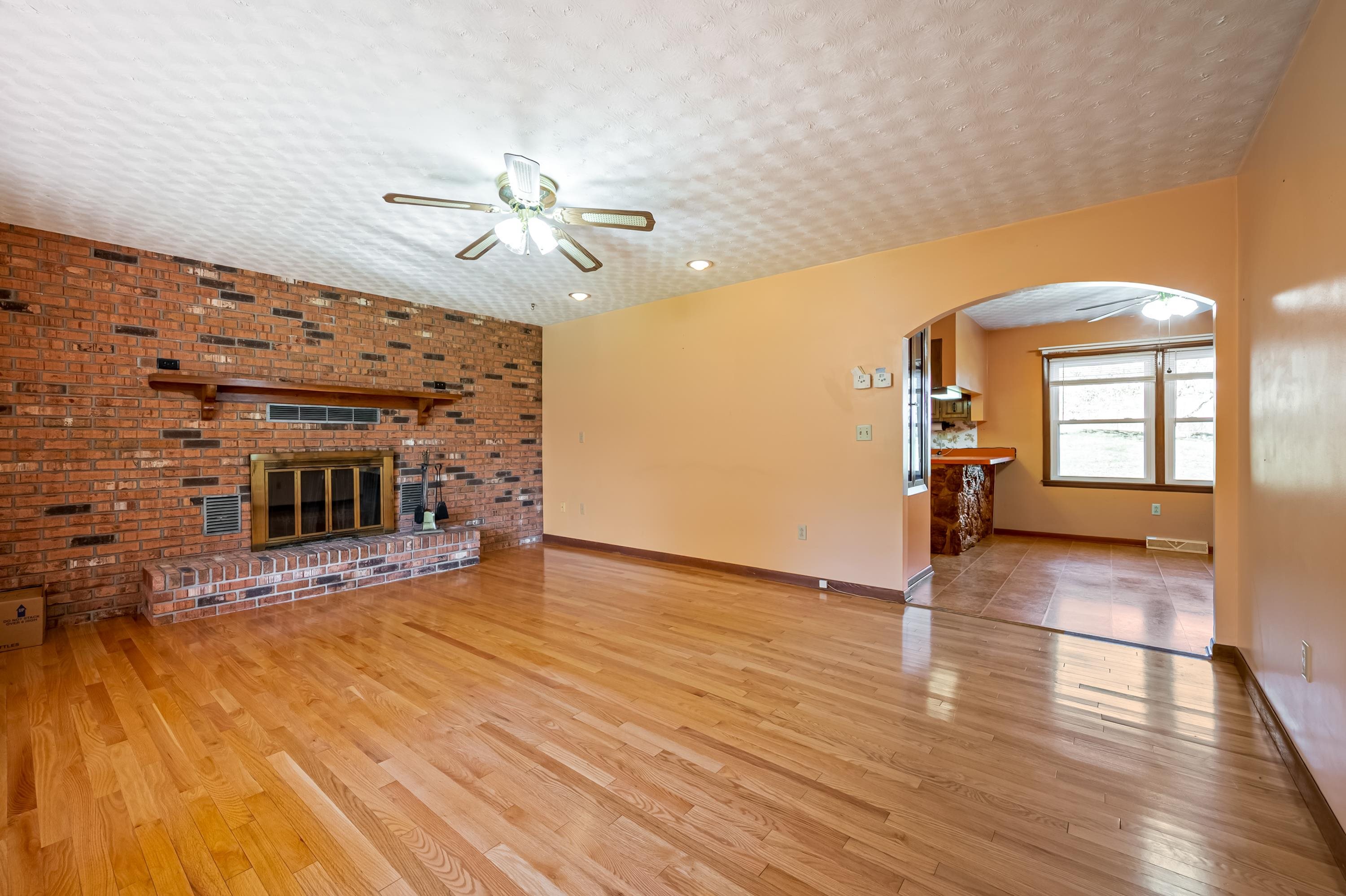 207 Broad Hollow Road Pearisburg VA 24134