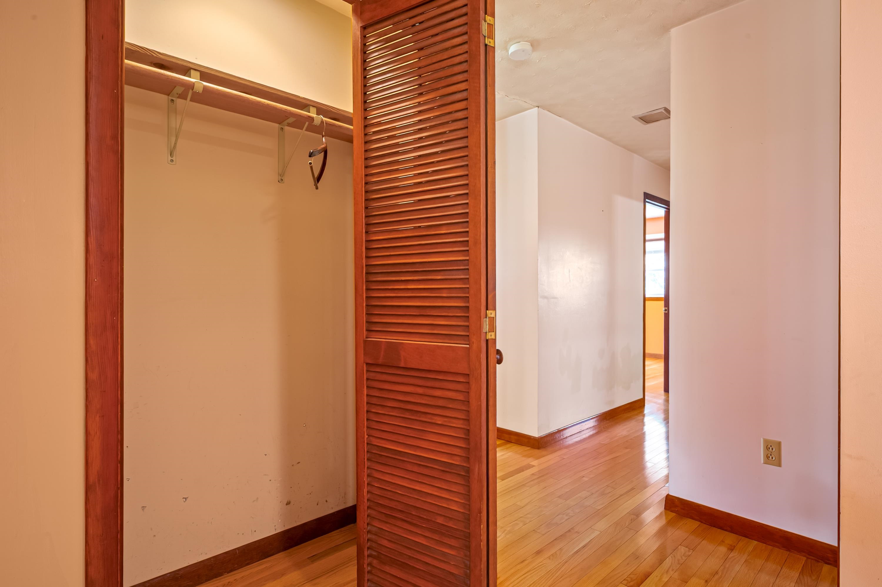 207 Broad Hollow Road Pearisburg VA 24134