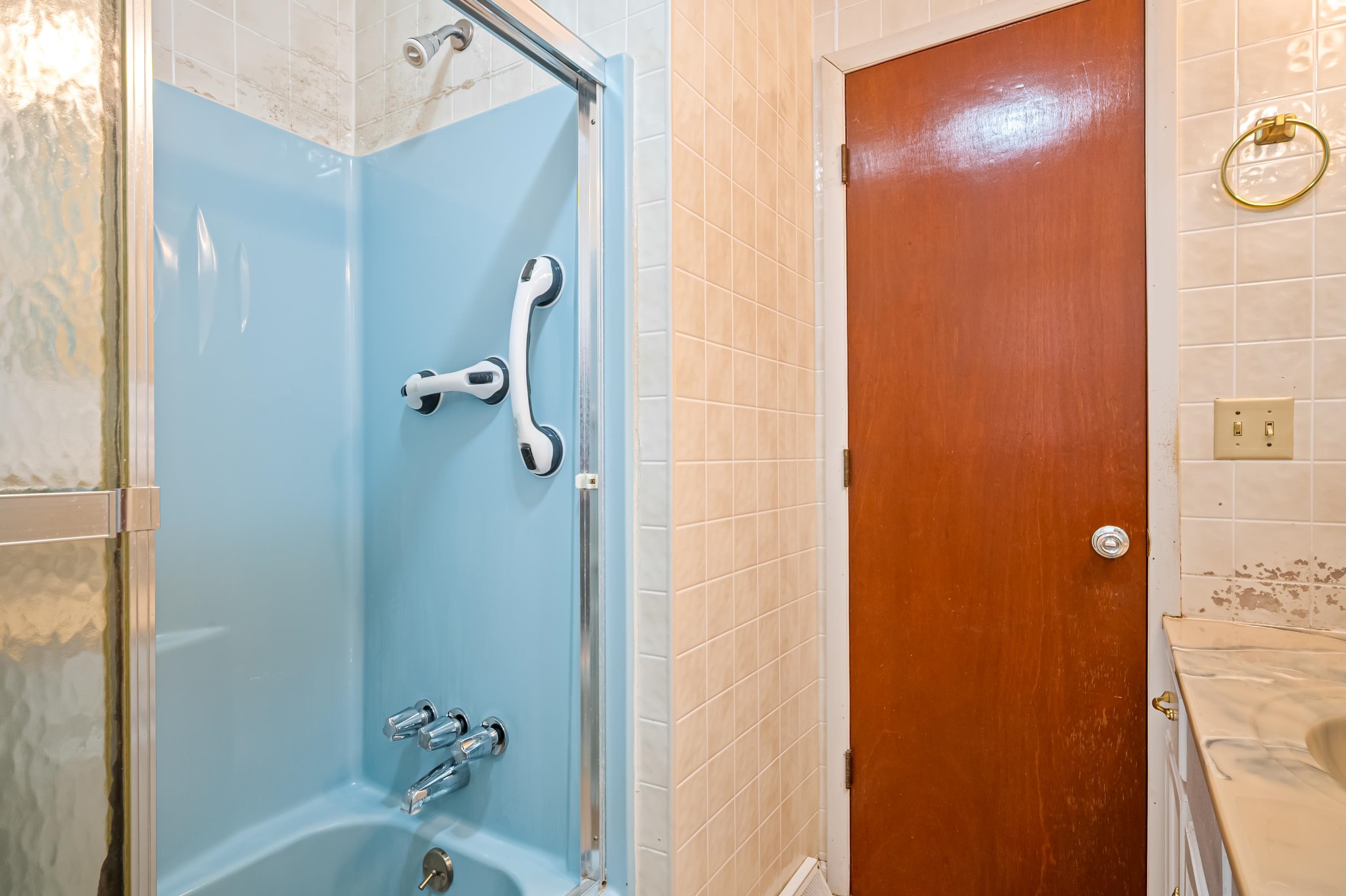 207 Broad Hollow Road Pearisburg VA 24134