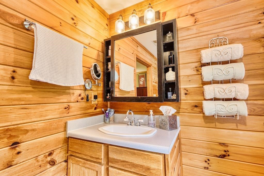 1705 Barberry Road Floyd VA 24091