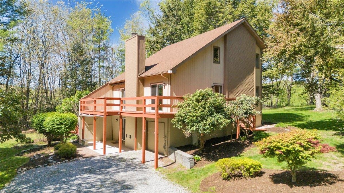 1465 Poff School Road Riner VA 24149