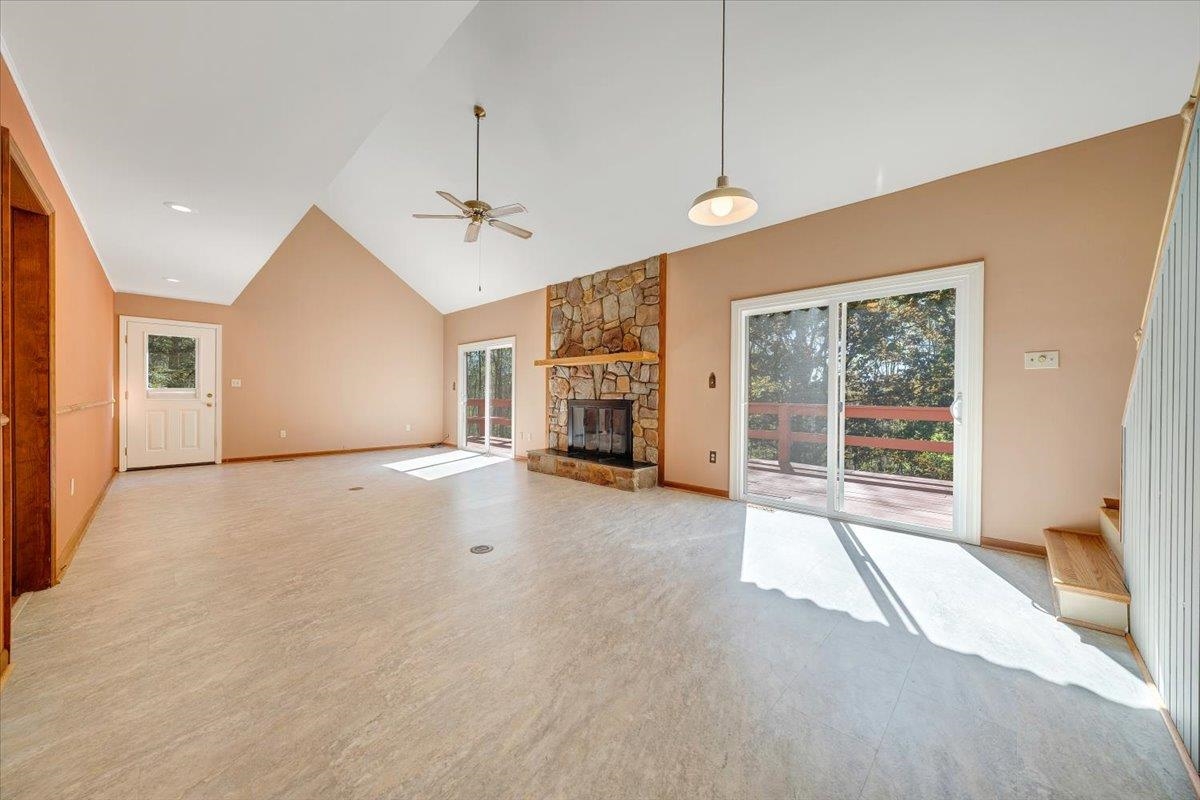 1465 Poff School Road Riner VA 24149