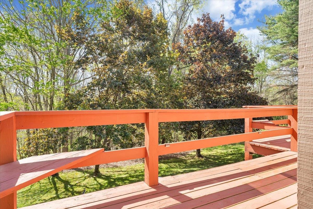 1465 Poff School Road Riner VA 24149