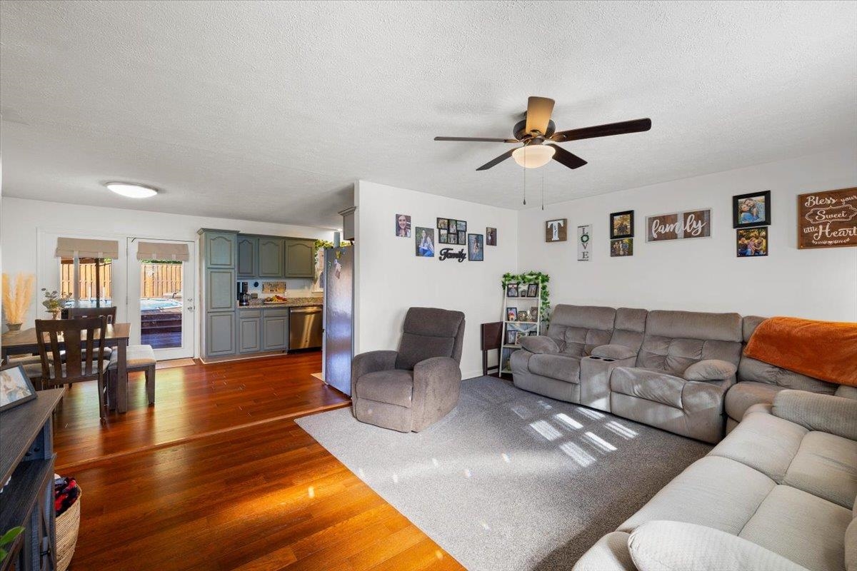 6099 Wright Avenue Dublin VA 24084