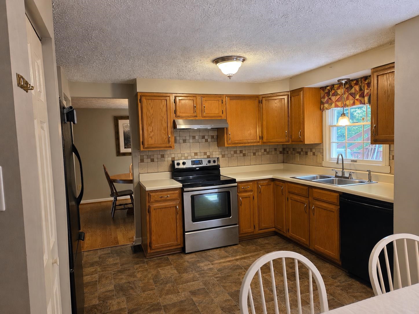 7498 James Way Radford VA 24141