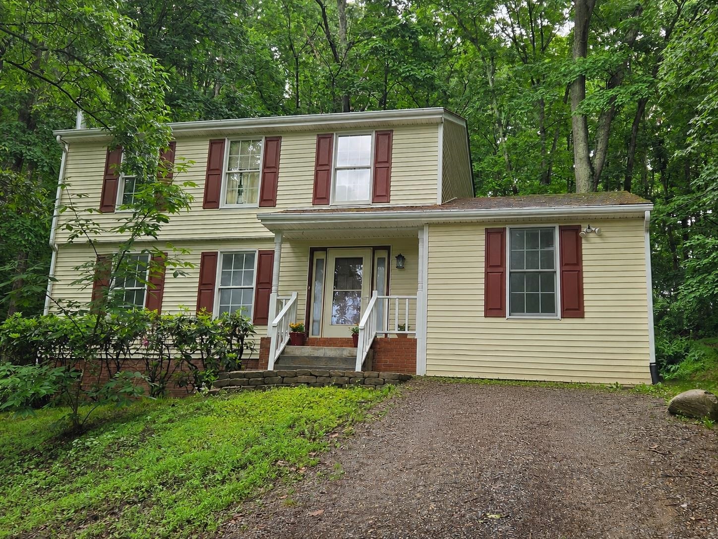 7498 James Way Radford VA 24141