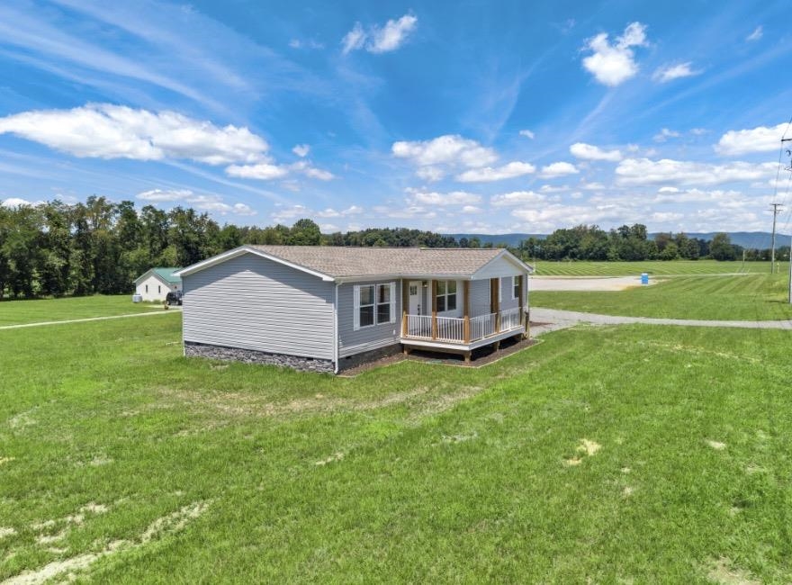 5103 Loving Field Road Pulaski VA 24301