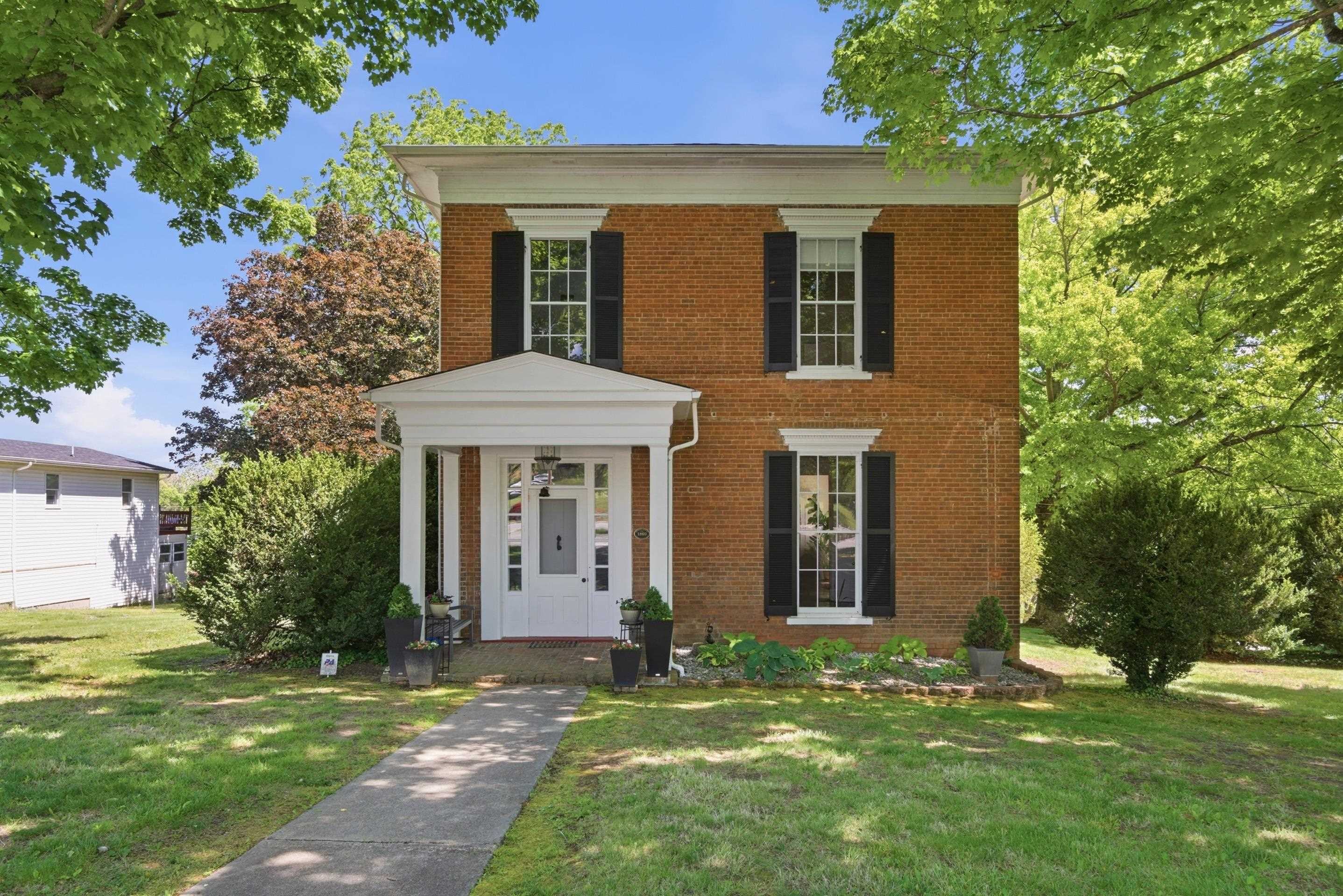 205 E Withers Road Wytheville VA 24382
