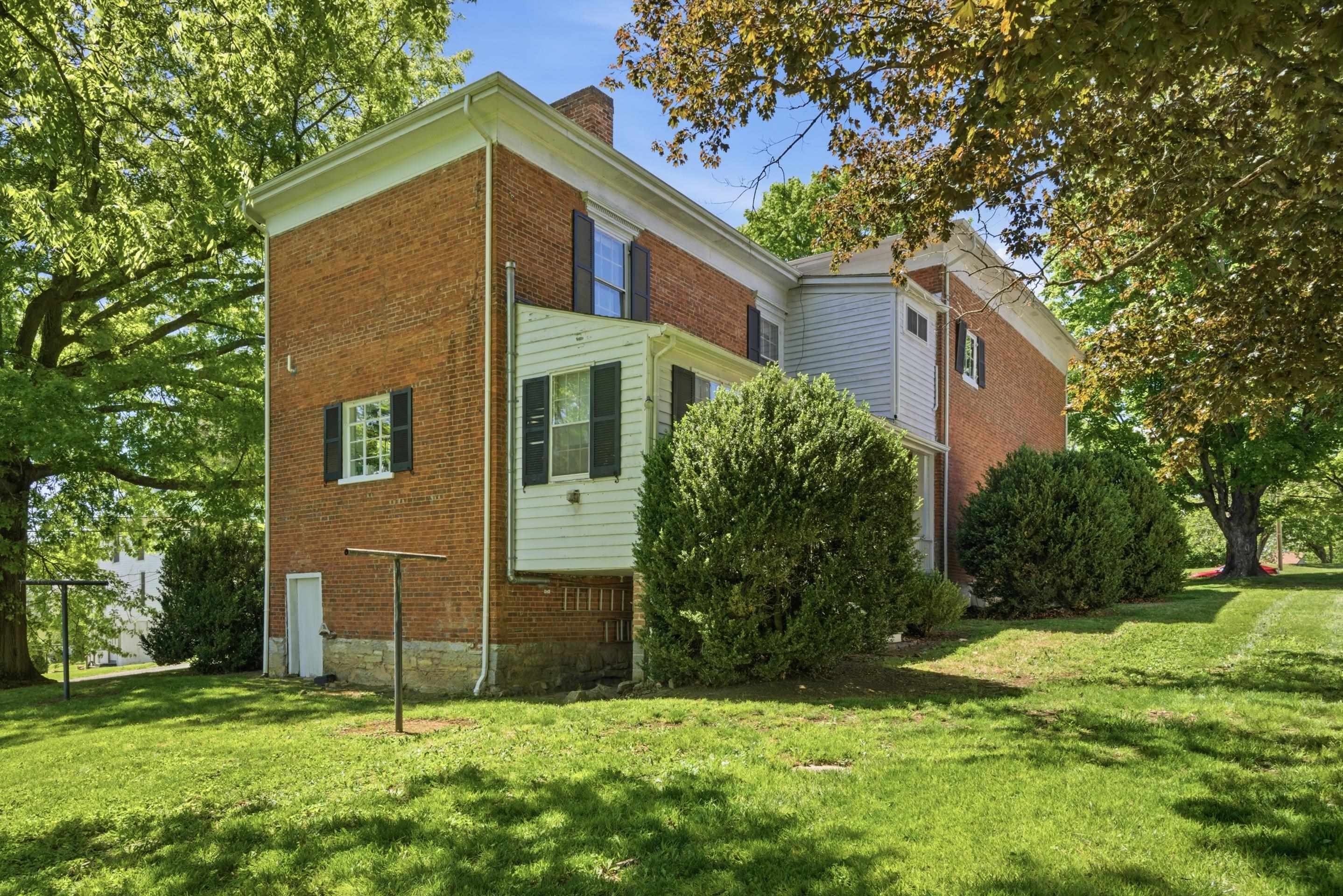 205 E Withers Road Wytheville VA 24382