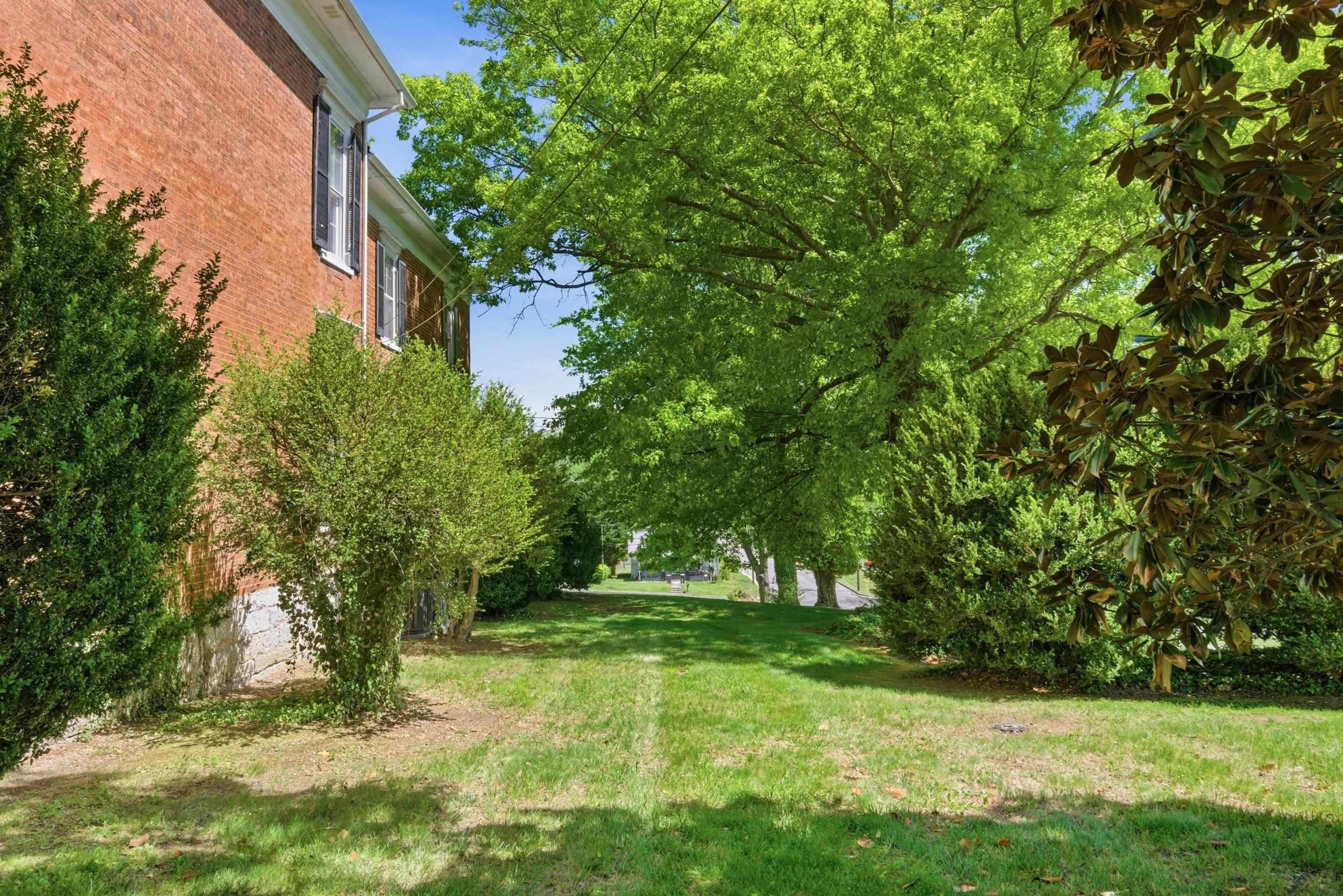 205 E Withers Road Wytheville VA 24382