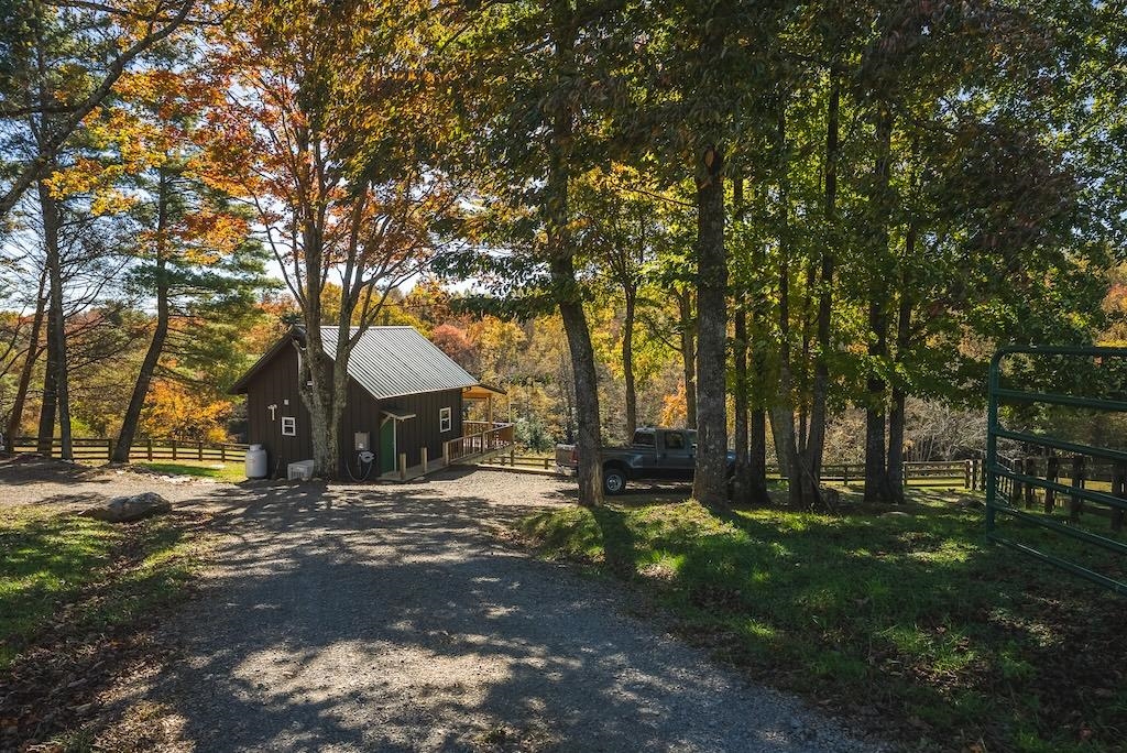 2038 Pilot View Drive Hillsville VA 24343