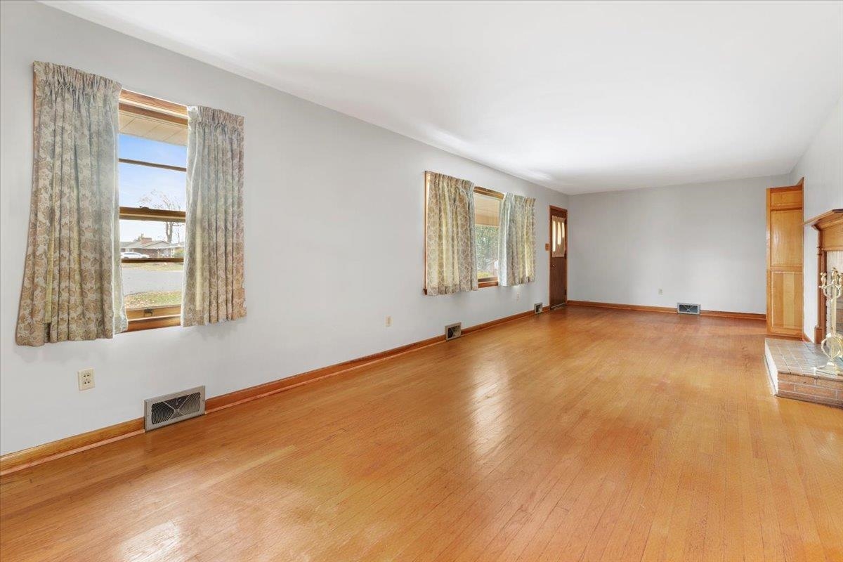 1612 Claremont Court Pulaski VA 24301