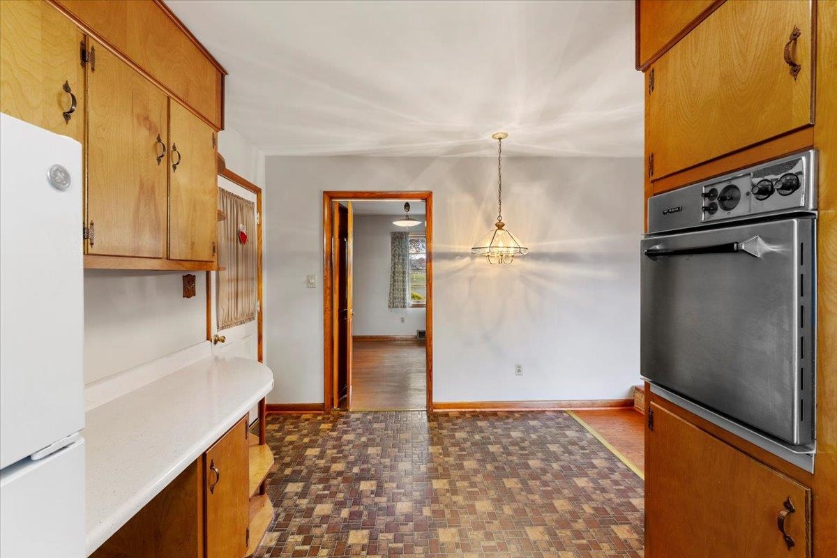 1612 Claremont Court Pulaski VA 24301